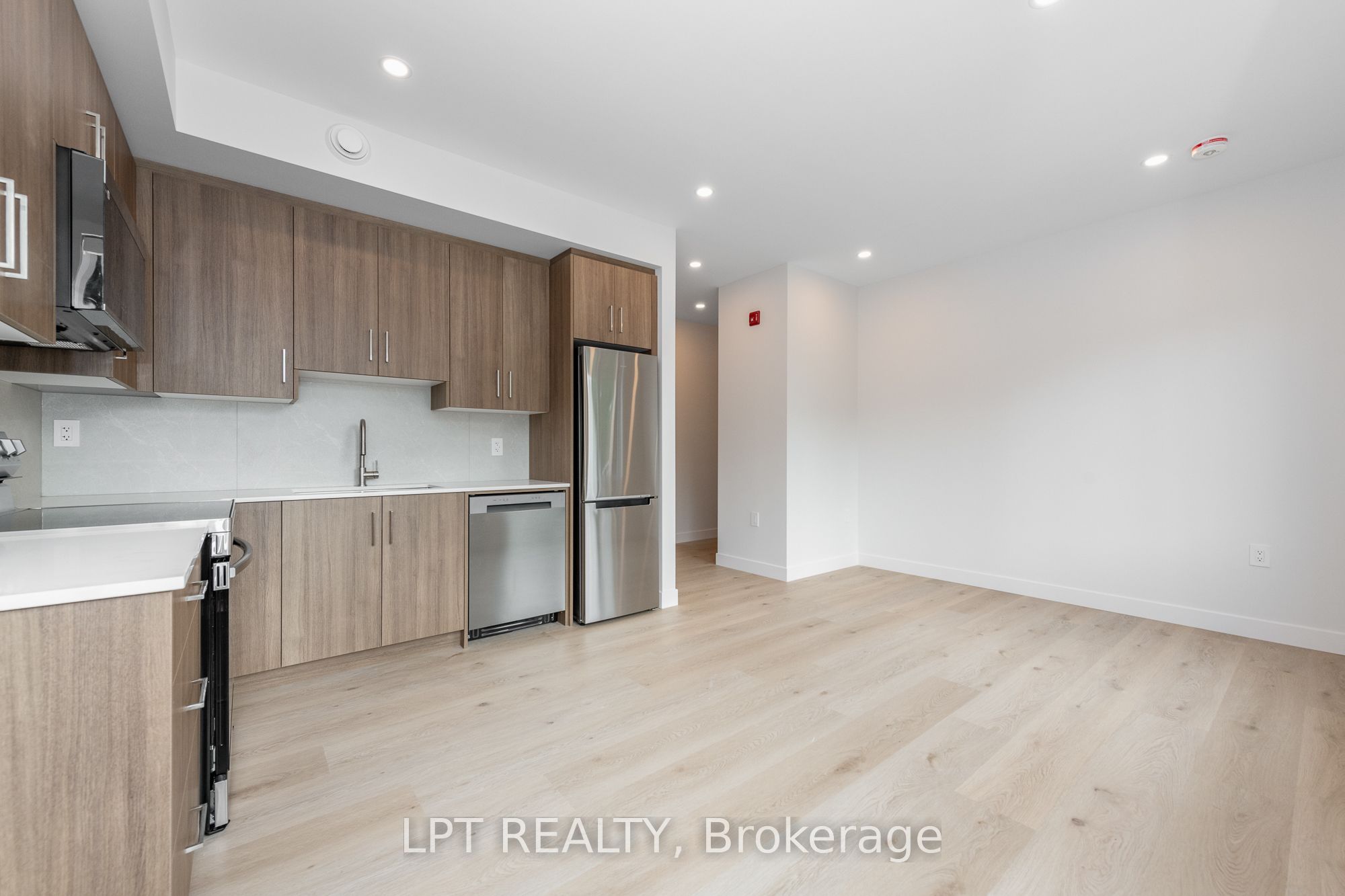 249 Columbus Avenue 3 Property Photo 7