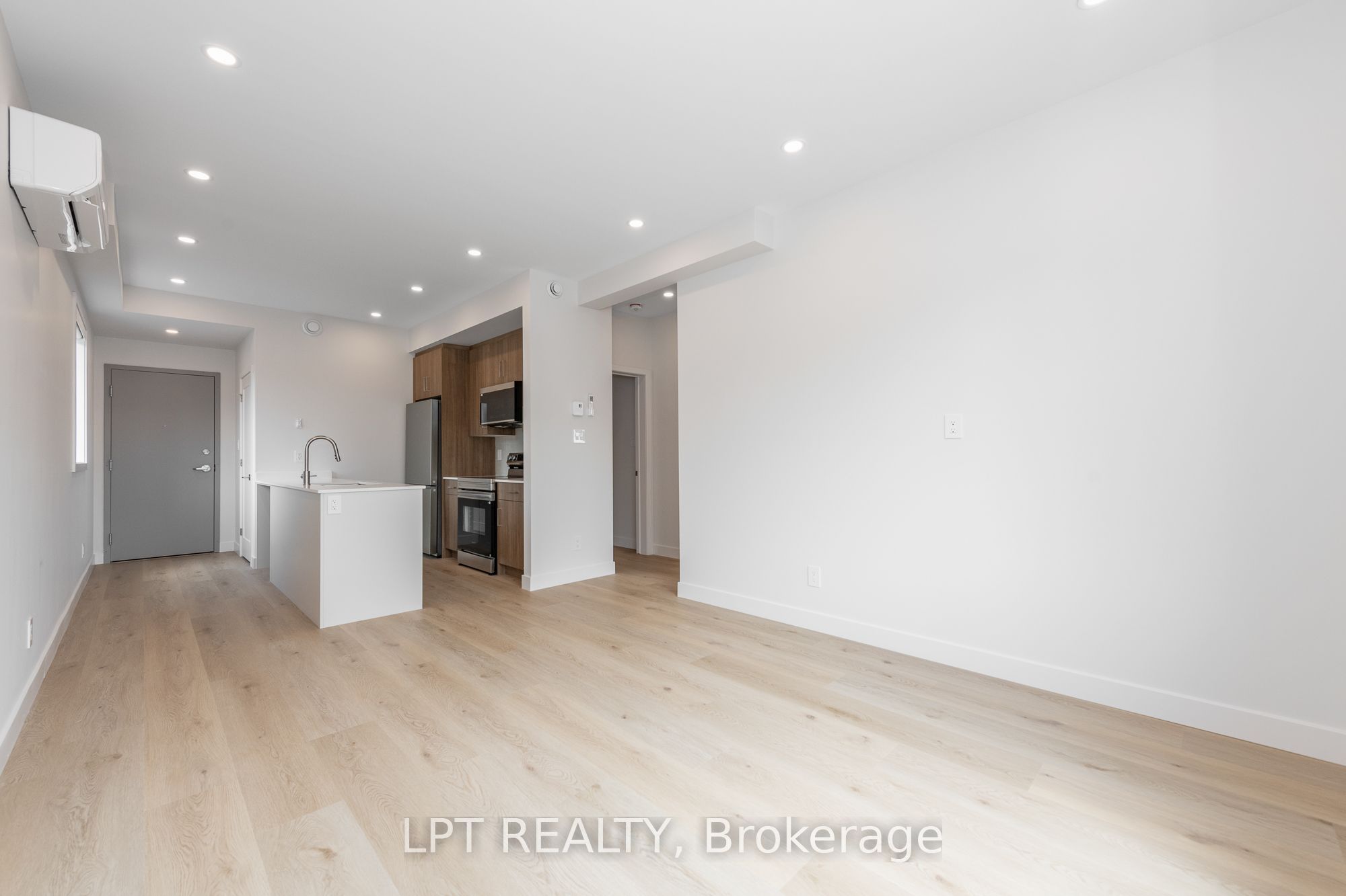 249 Columbus Avenue 5 Property Photo 7