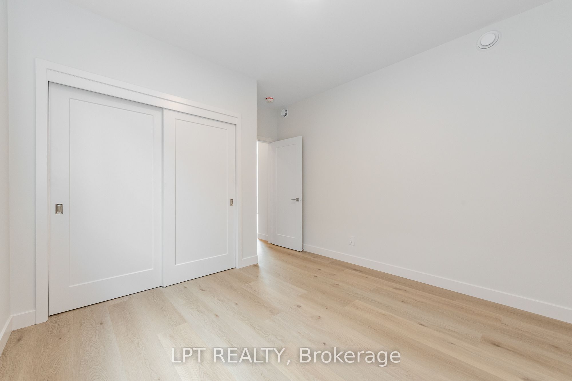 249 Columbus Avenue 5 Property Photo 15