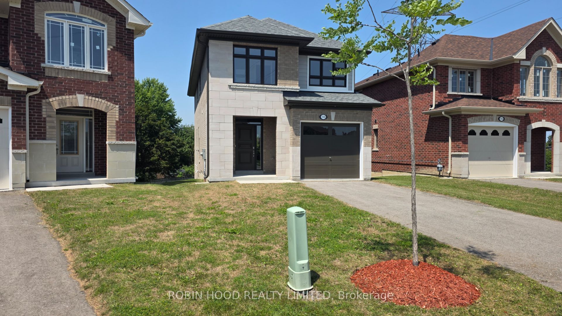 398 Rita's Avenue - Property Photo 5