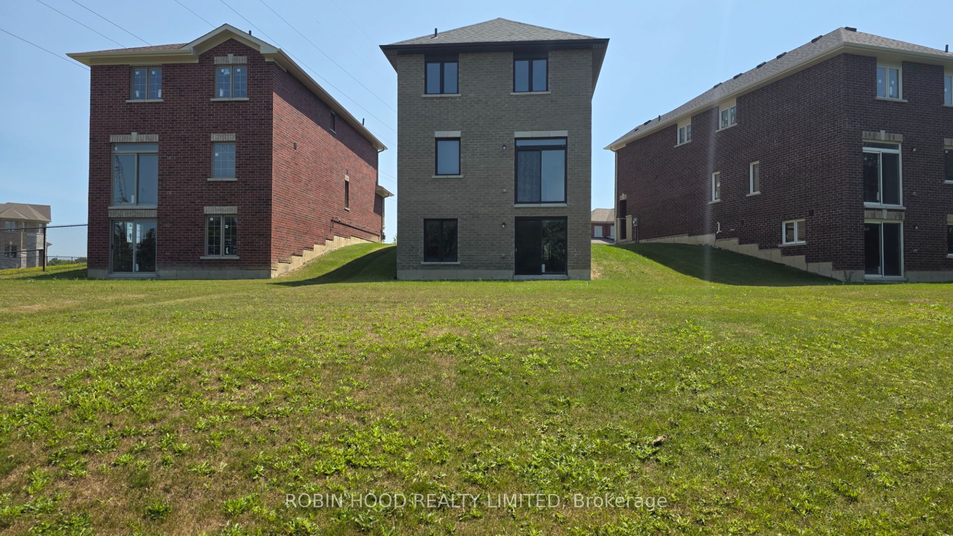 398 Rita's Avenue - Property Photo 7