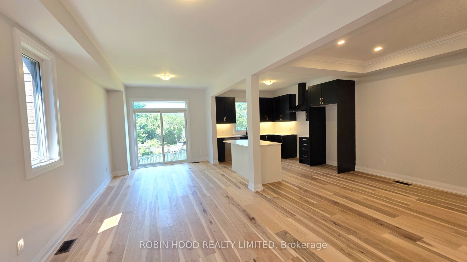 398 Rita's Avenue - Property Photo 11