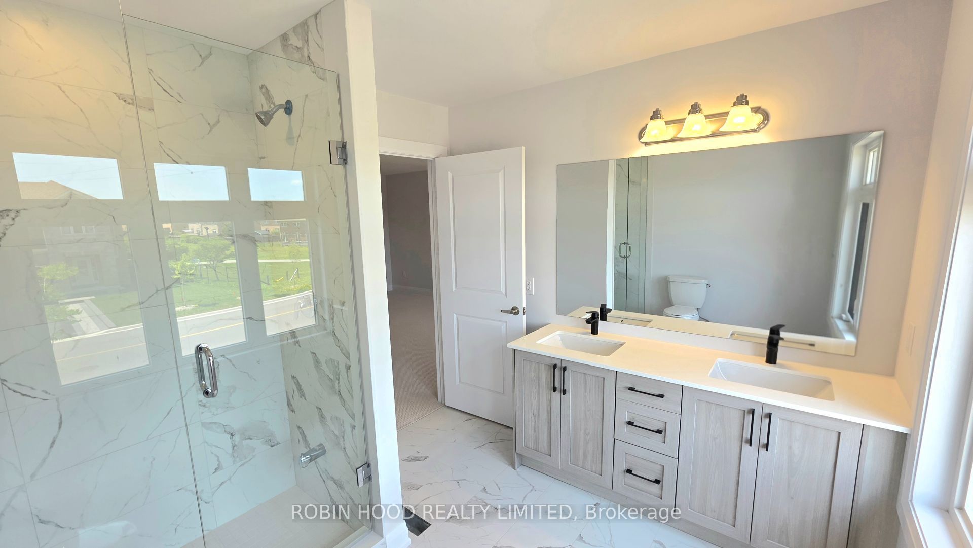398 Rita's Avenue - Property Photo 16