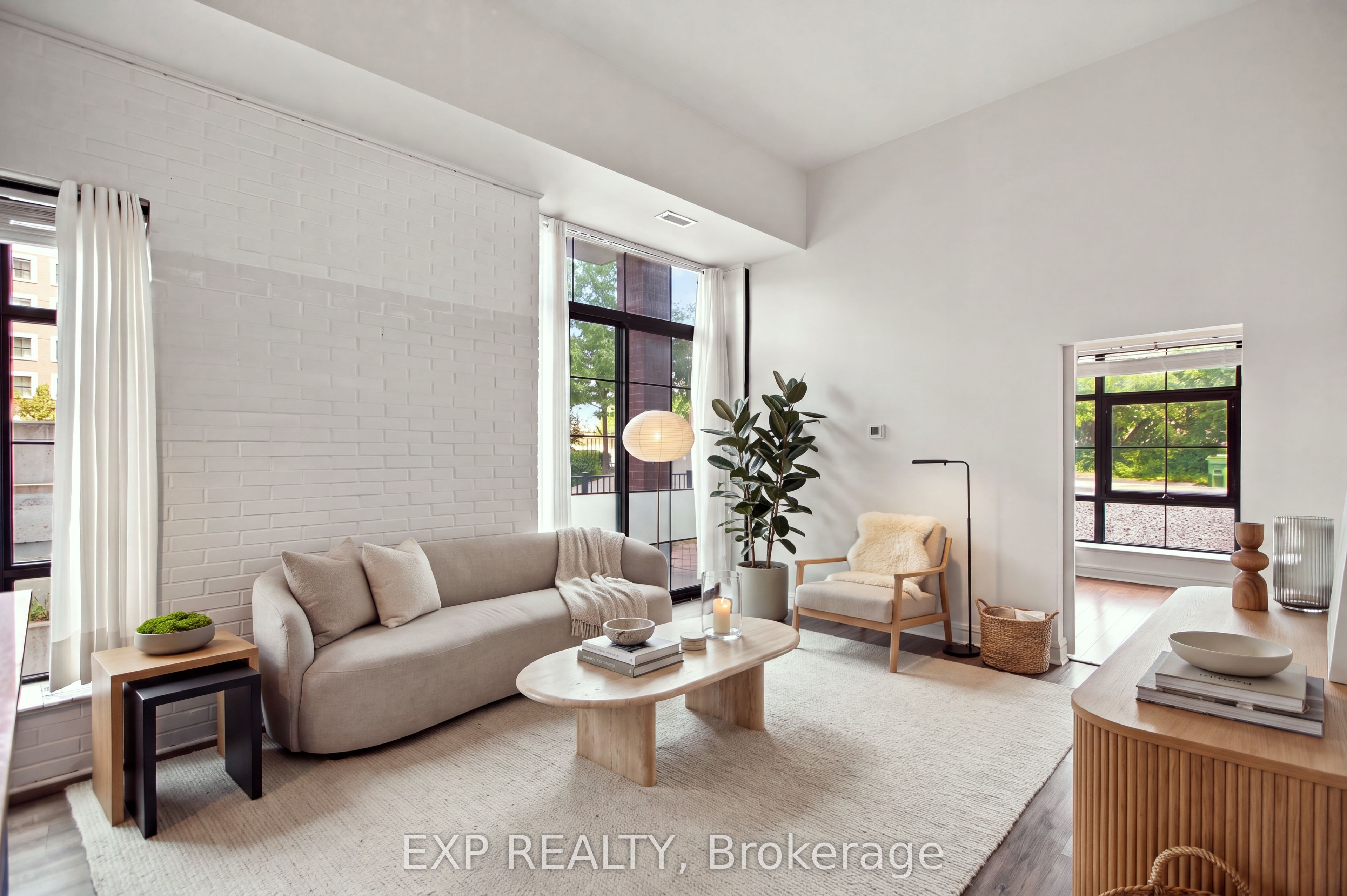 555 Anand Private 109 Property Photo 10
