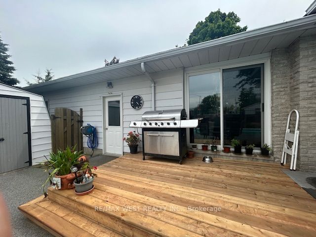 96 Langford Drive Property Photo 12
