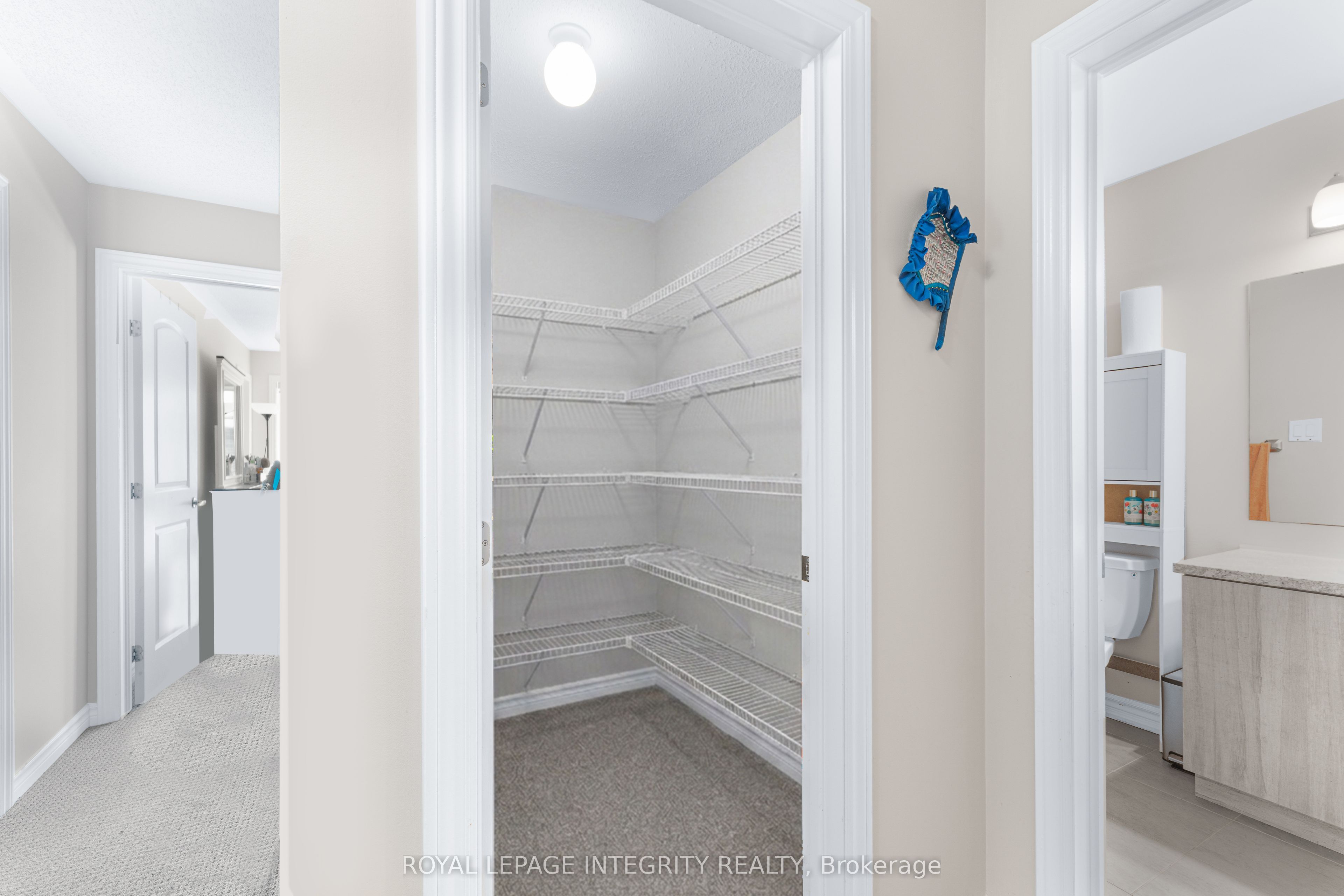 69 Pelham Crescent Property Photo 20