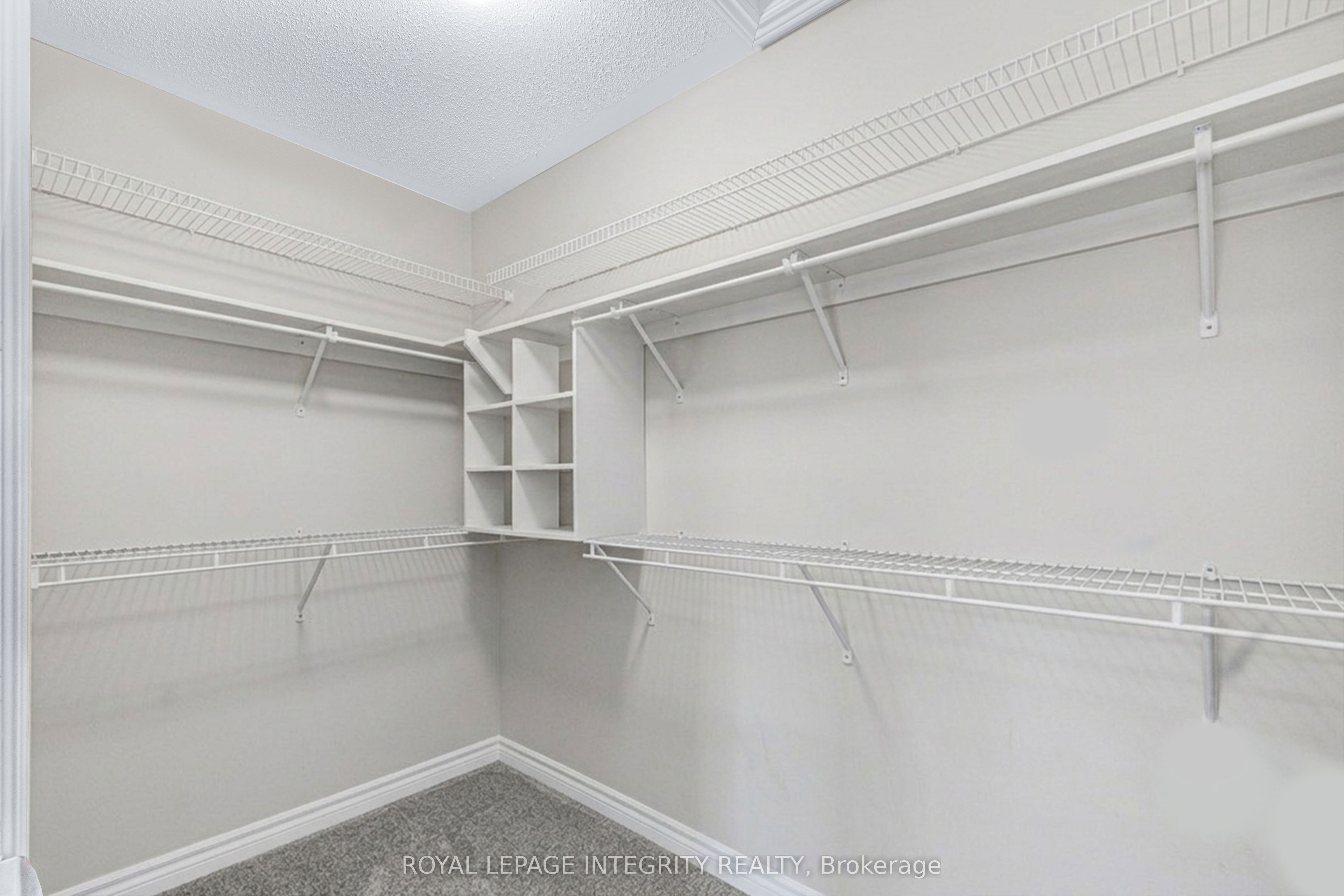 69 Pelham Crescent Property Photo 23
