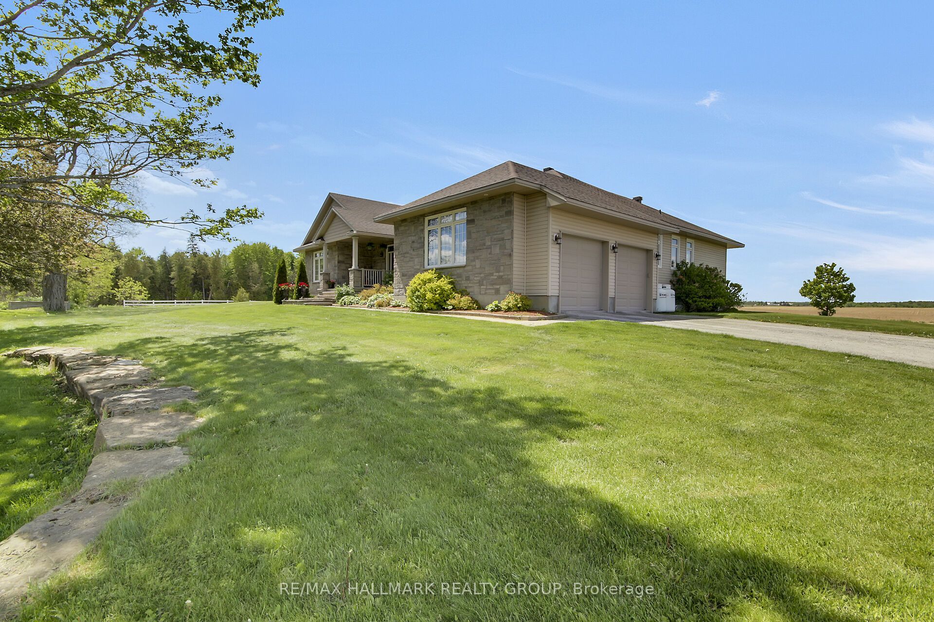 7479 Bleeks Road Property Photo 2