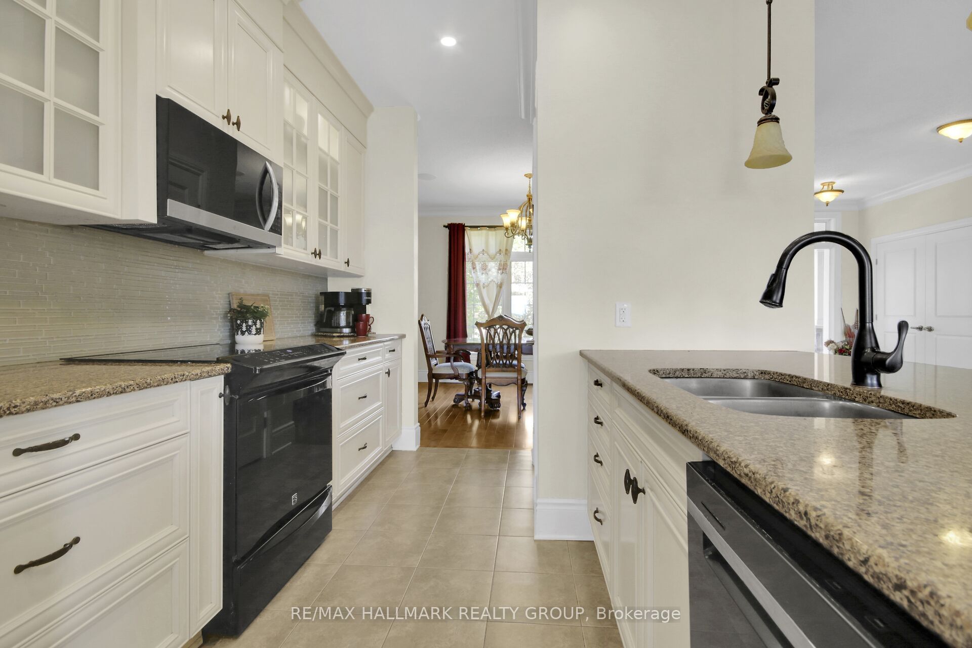 7479 Bleeks Road Property Photo 9