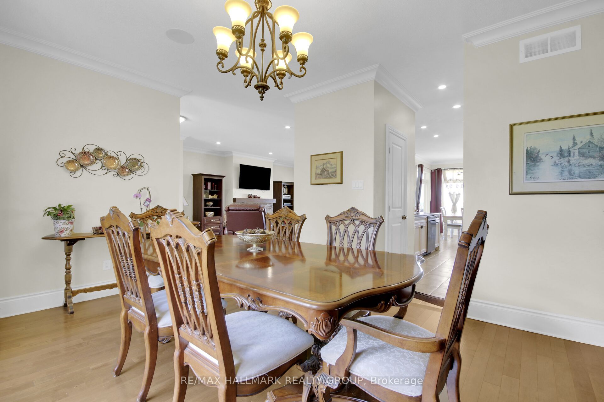 7479 Bleeks Road Property Photo 14