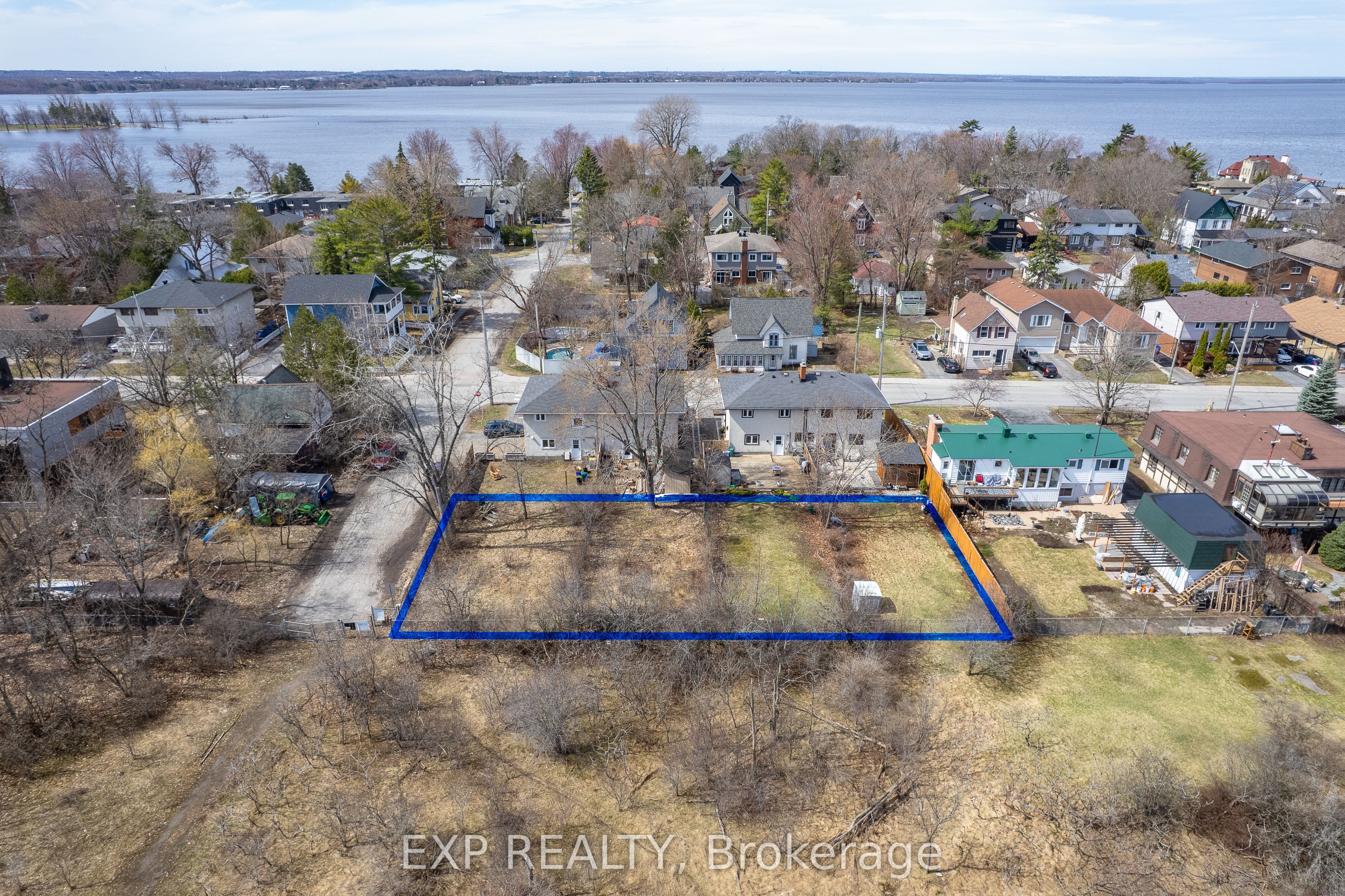 2725 Rowatt Street Property Photo 11