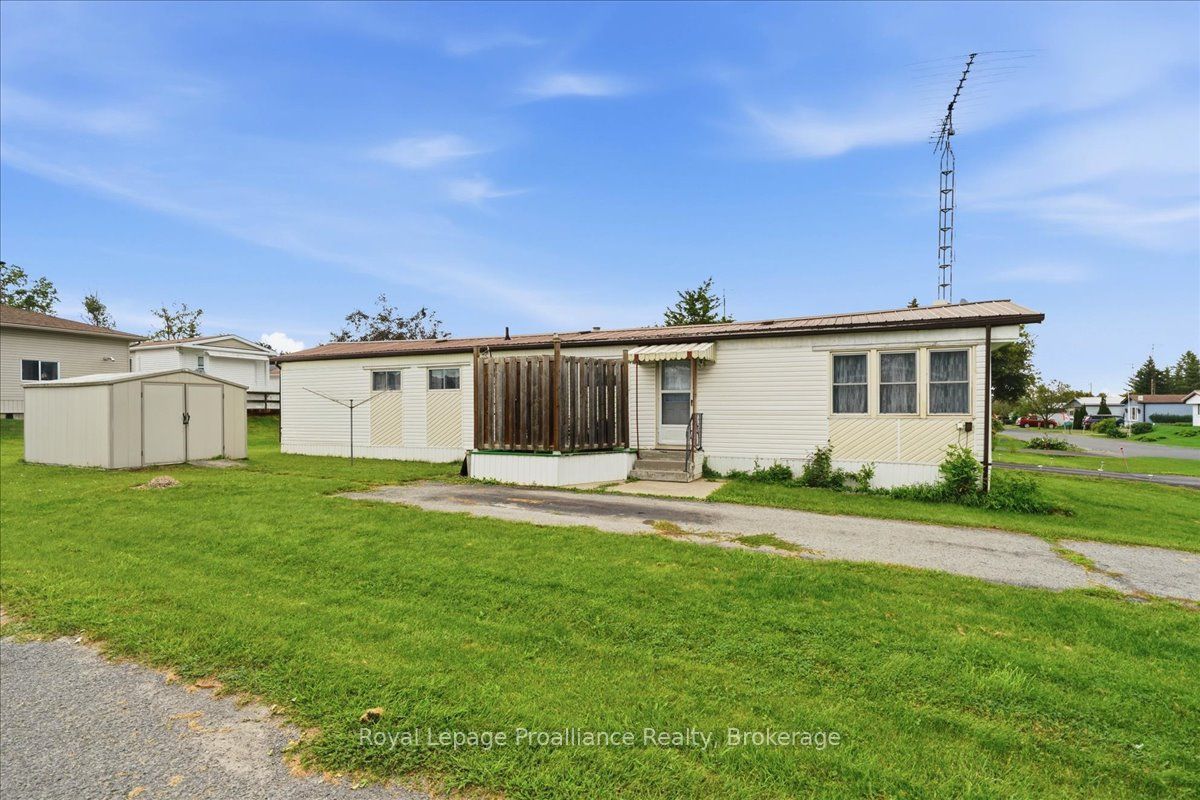 18 Cedar Street Property Photo 2
