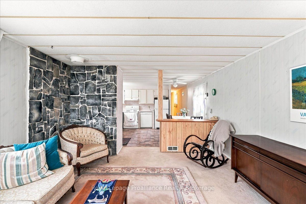18 Cedar Street Property Photo 6