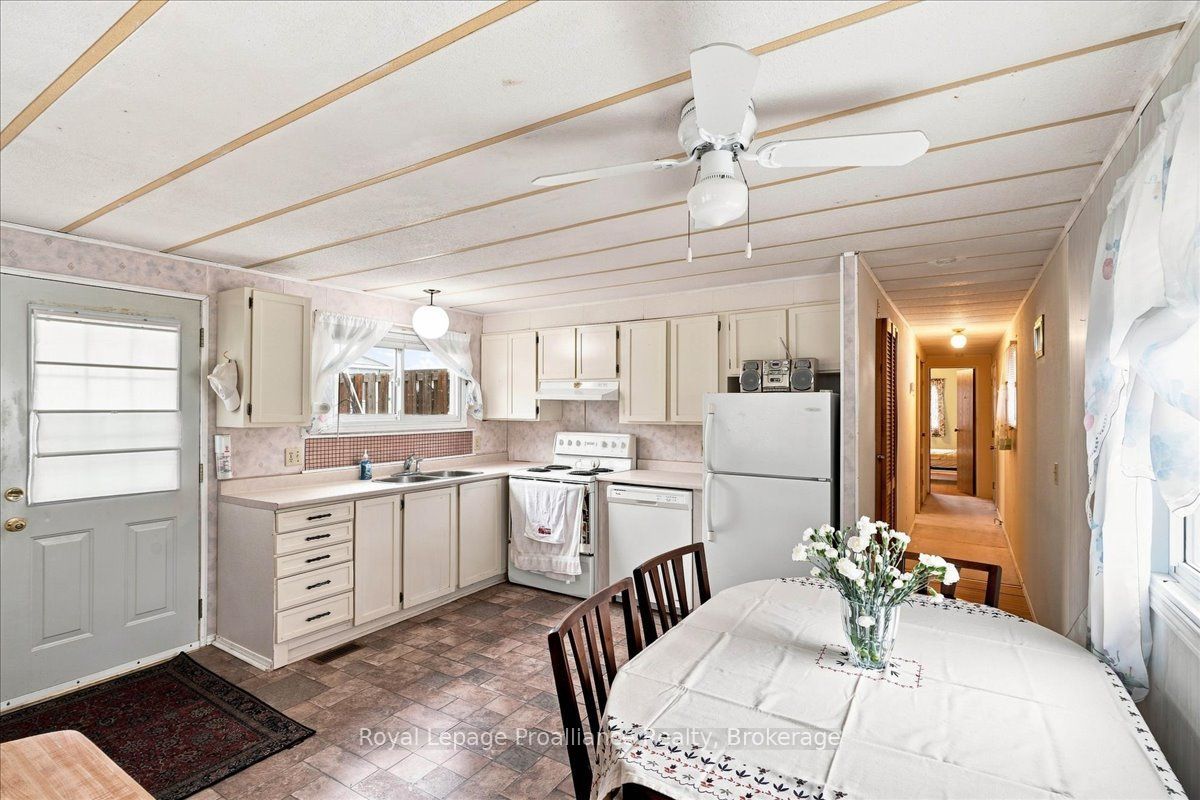 18 Cedar Street Property Photo 7