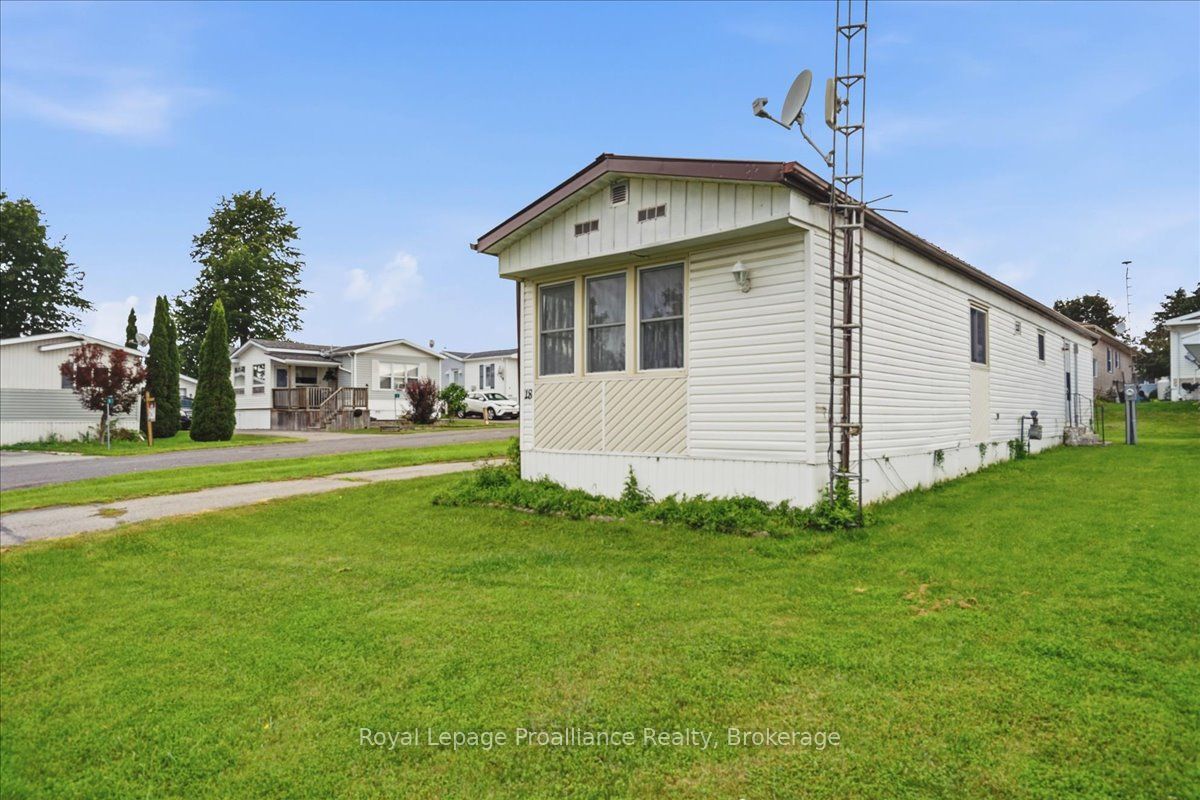 18 Cedar Street Property Photo 22