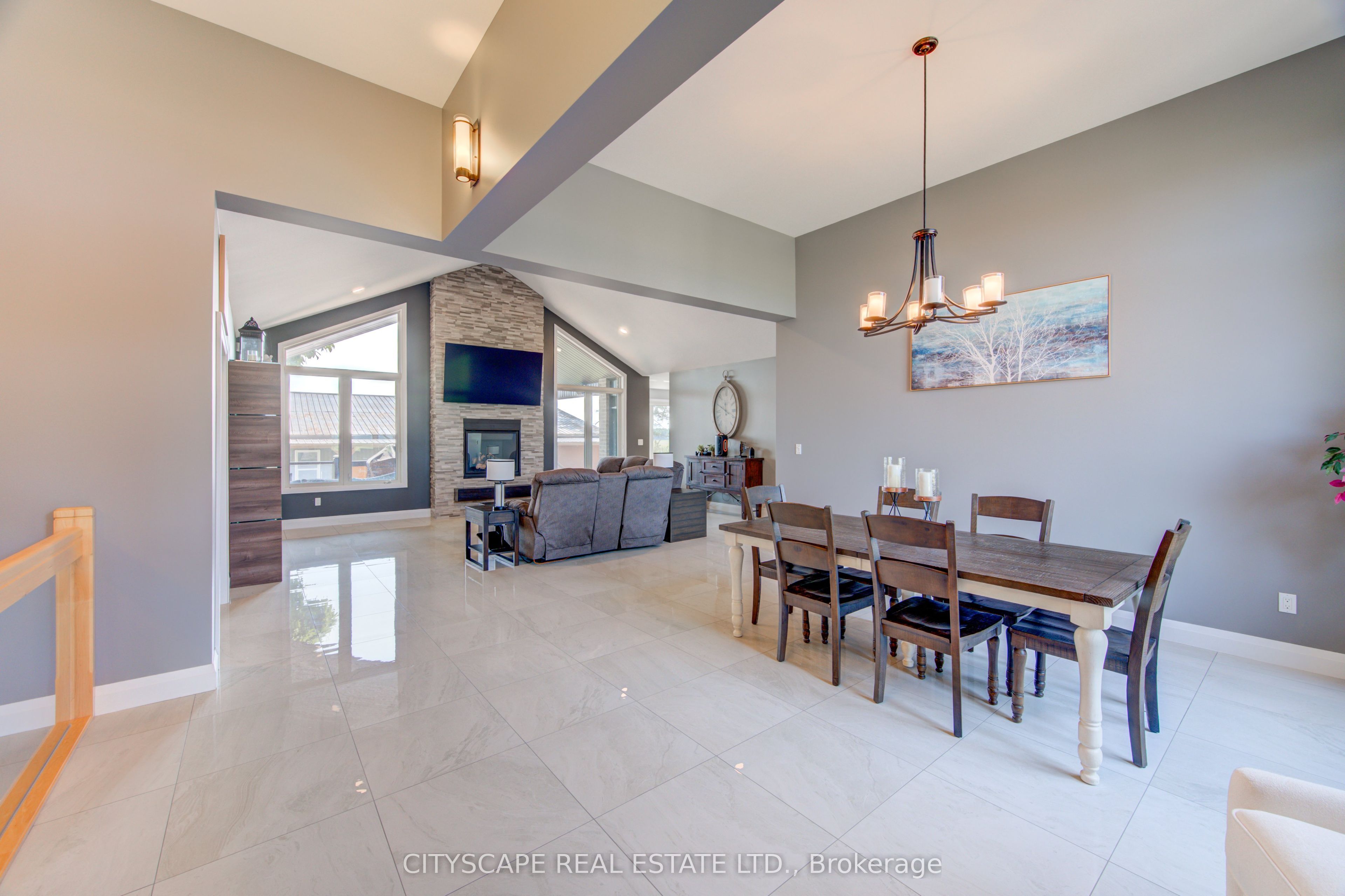 11630 Imperial Road Property Photo 6