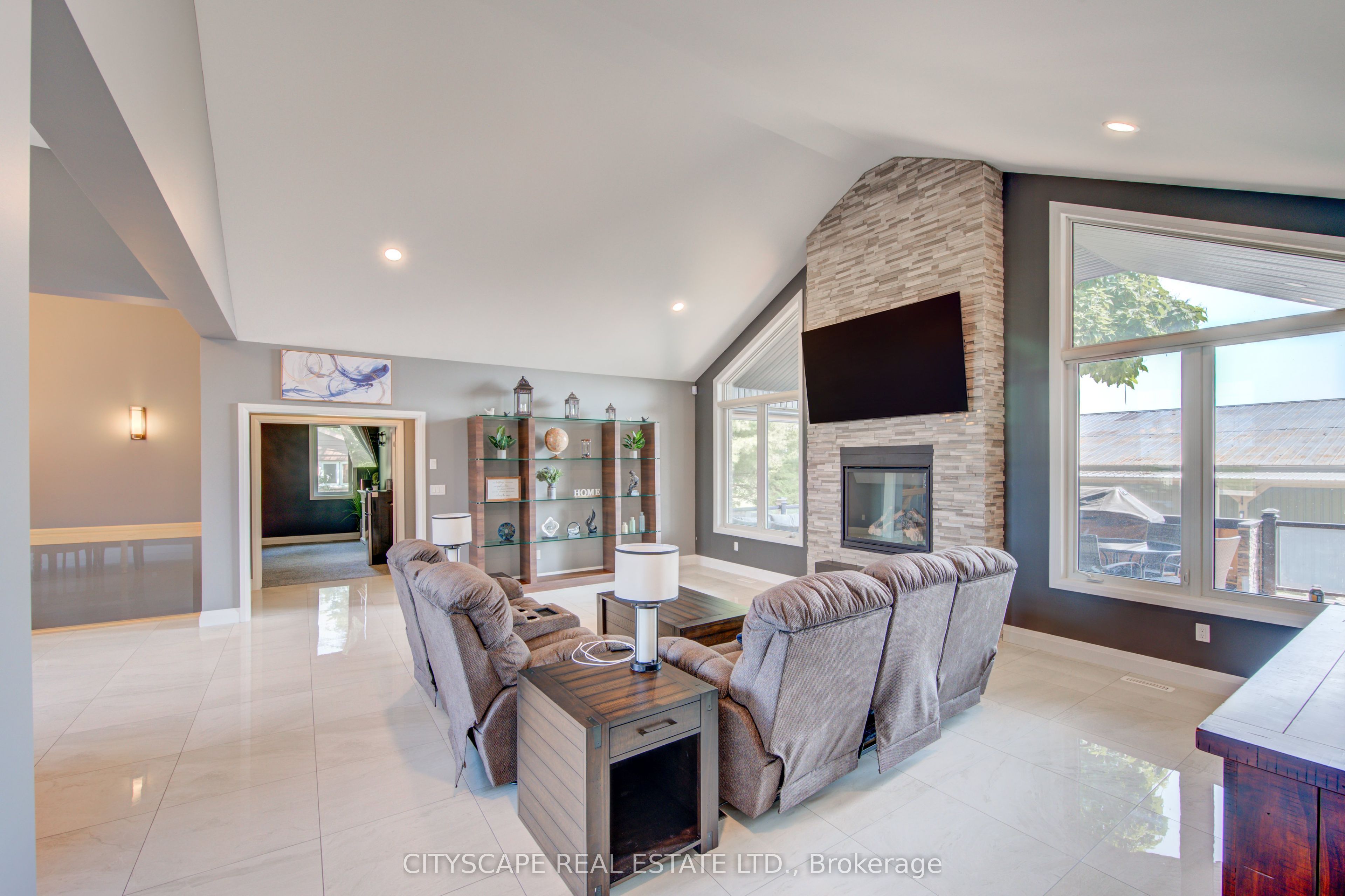 11630 Imperial Road Property Photo 9