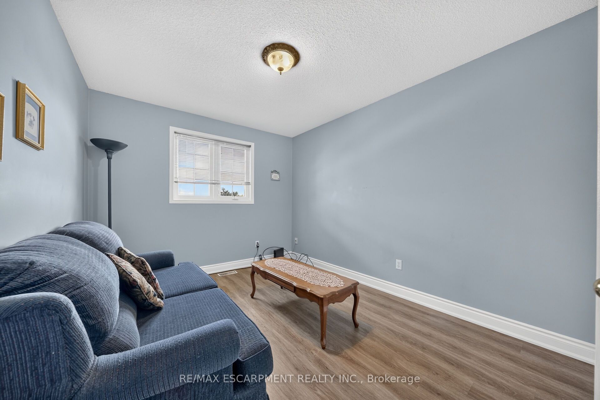 42 Hillgarden Drive Property Photo 39