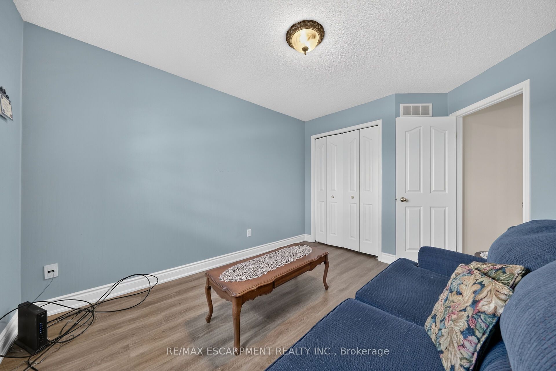 42 Hillgarden Drive Property Photo 40
