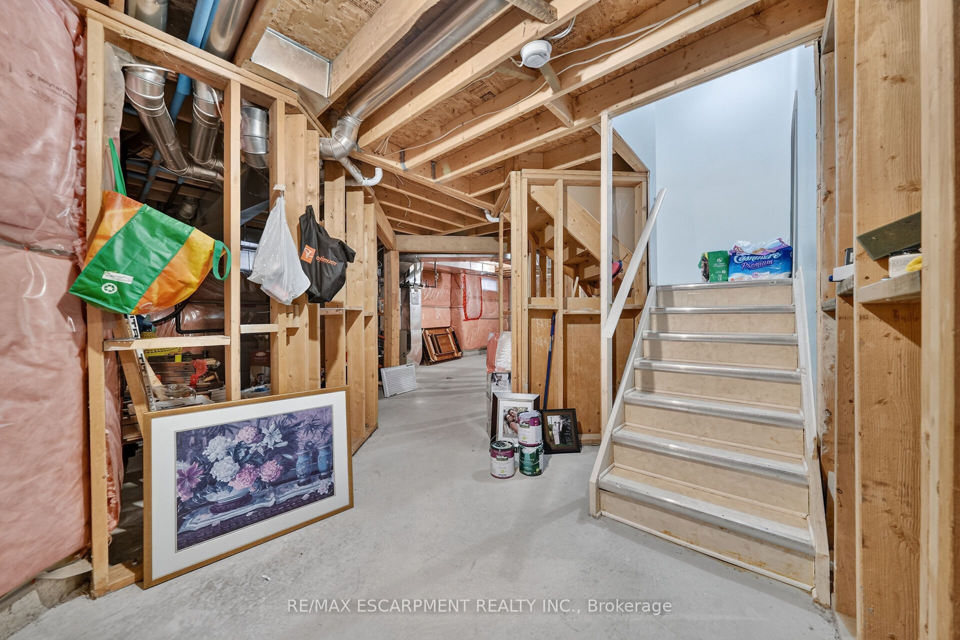 42 Hillgarden Drive Property Photo 43