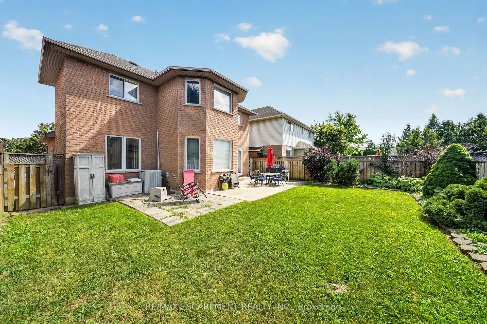 42 Hillgarden Drive Property Photo 49