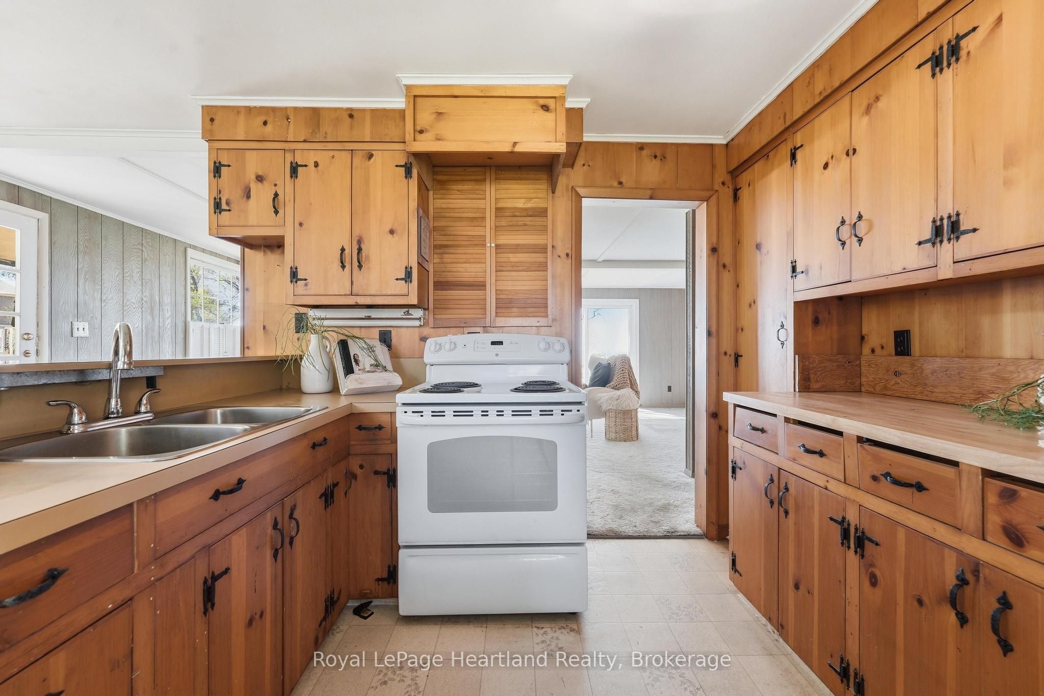 33730 Smith Avenue Property Photo 11