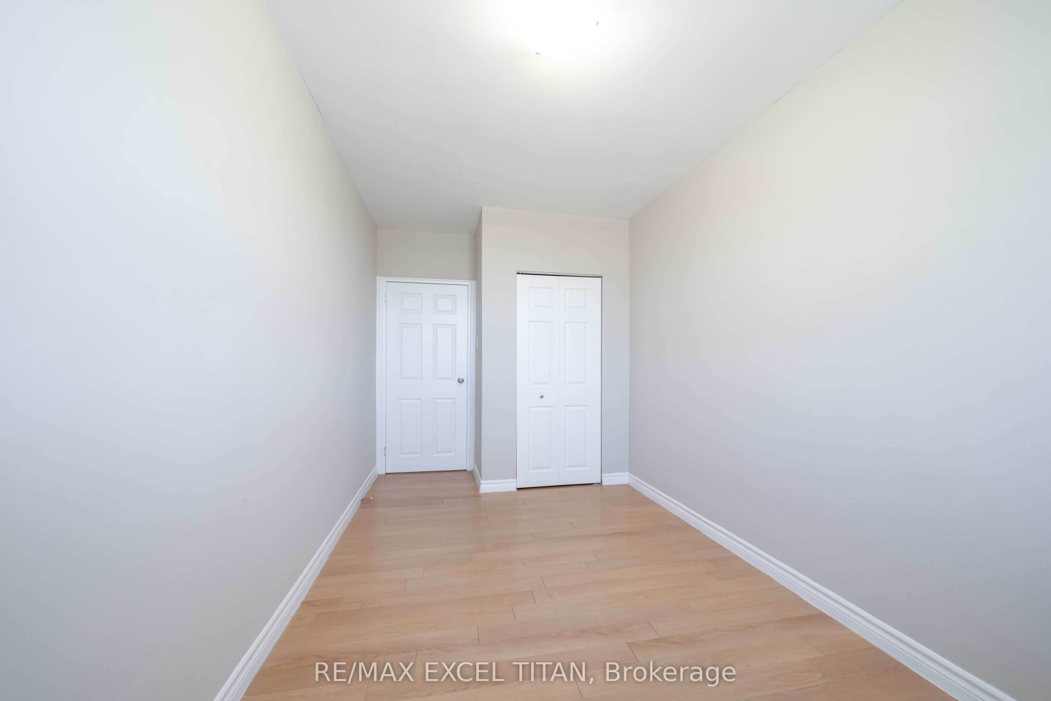 468 Ottawa Street 741d Property Photo 7
