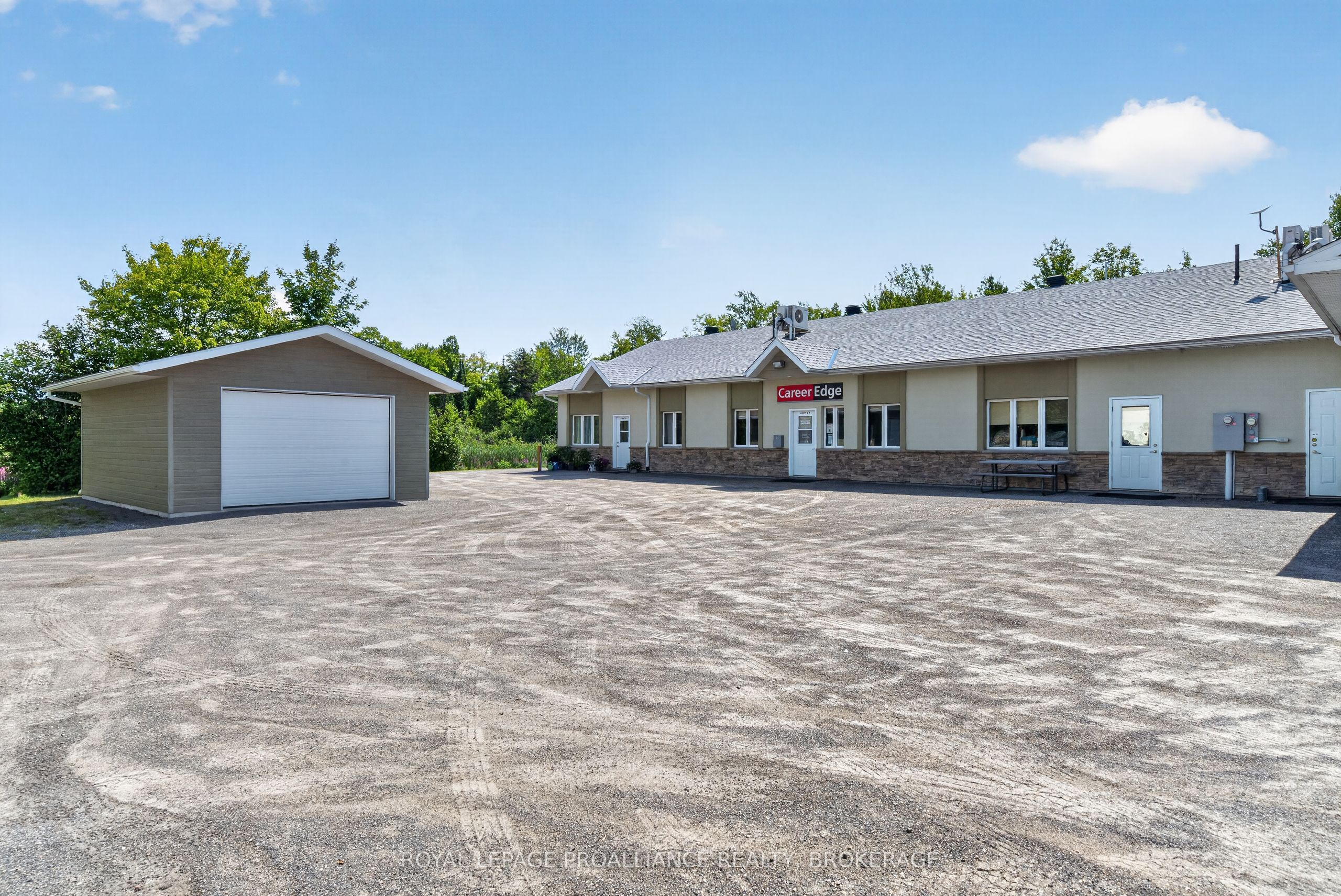 12497a Highway 41 Property Photo 4