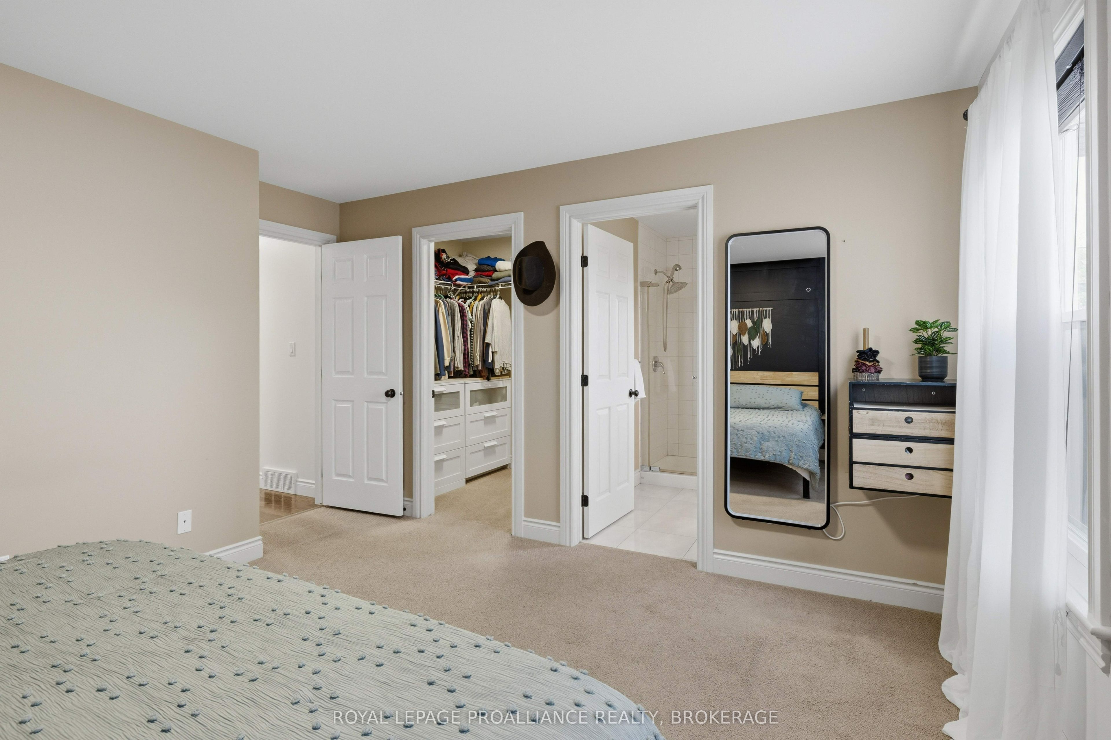 1464 Ottawa Street Property Photo 18