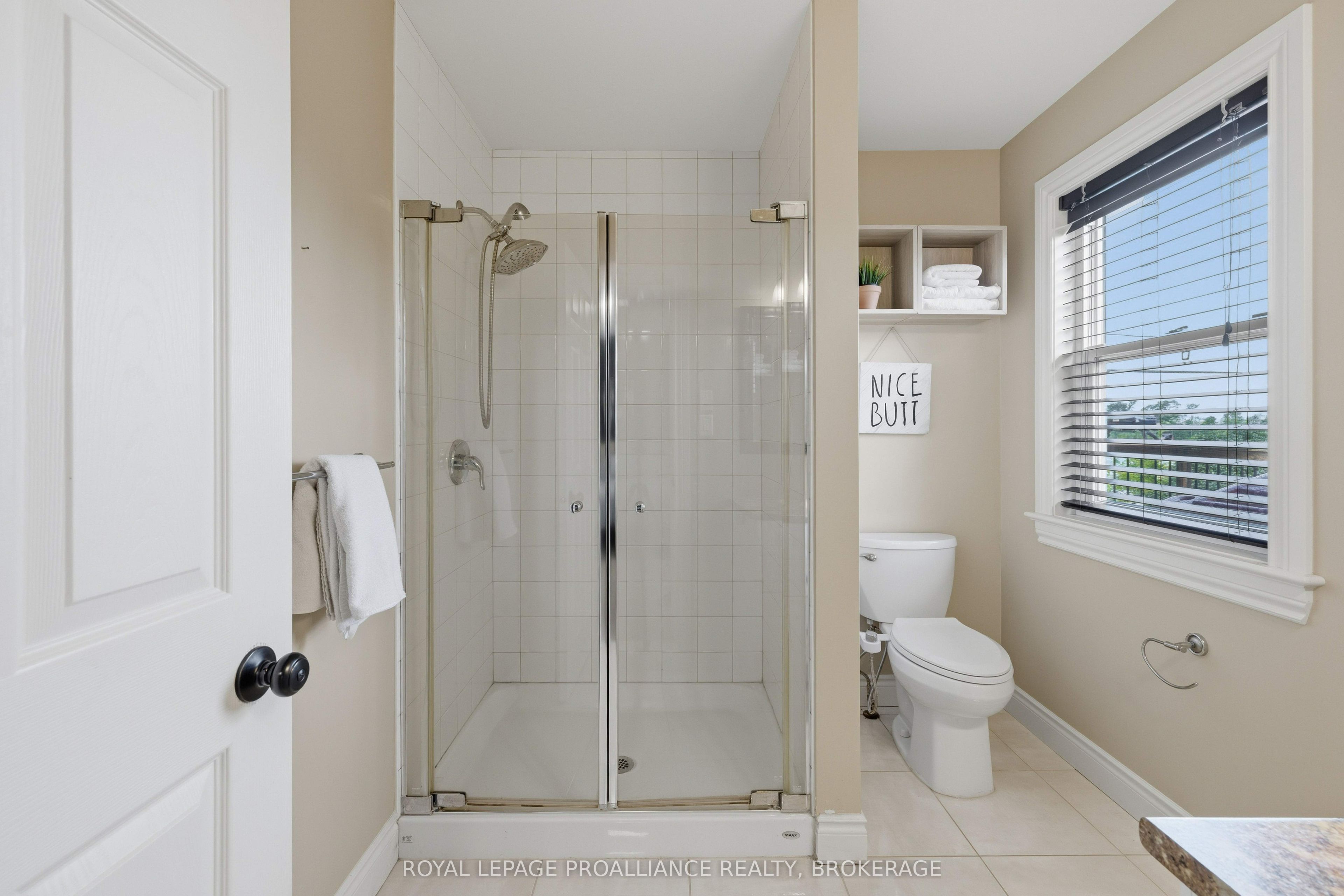 1464 Ottawa Street Property Photo 20