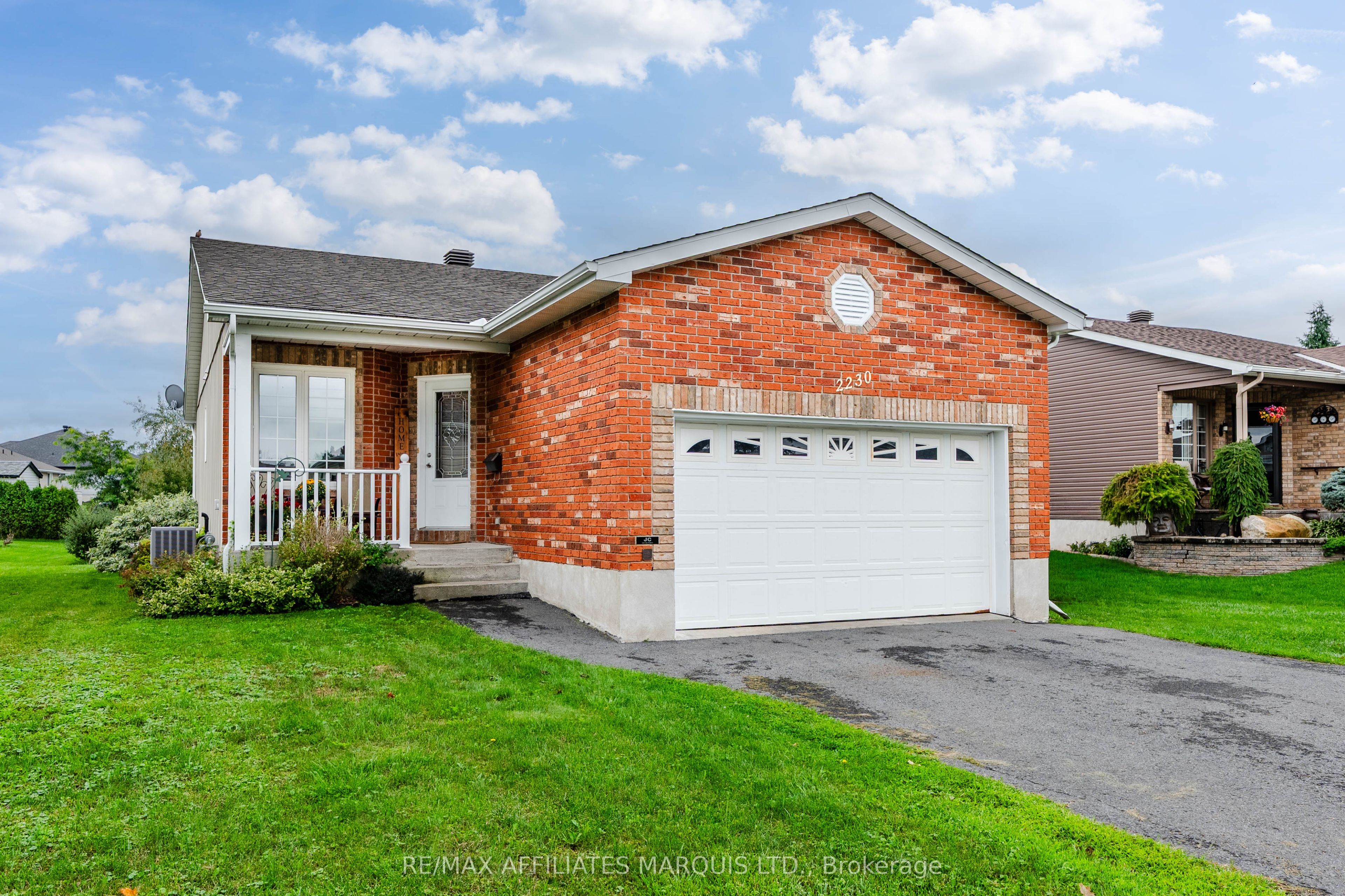 2230 Glen Brook Drive Property Photo 1