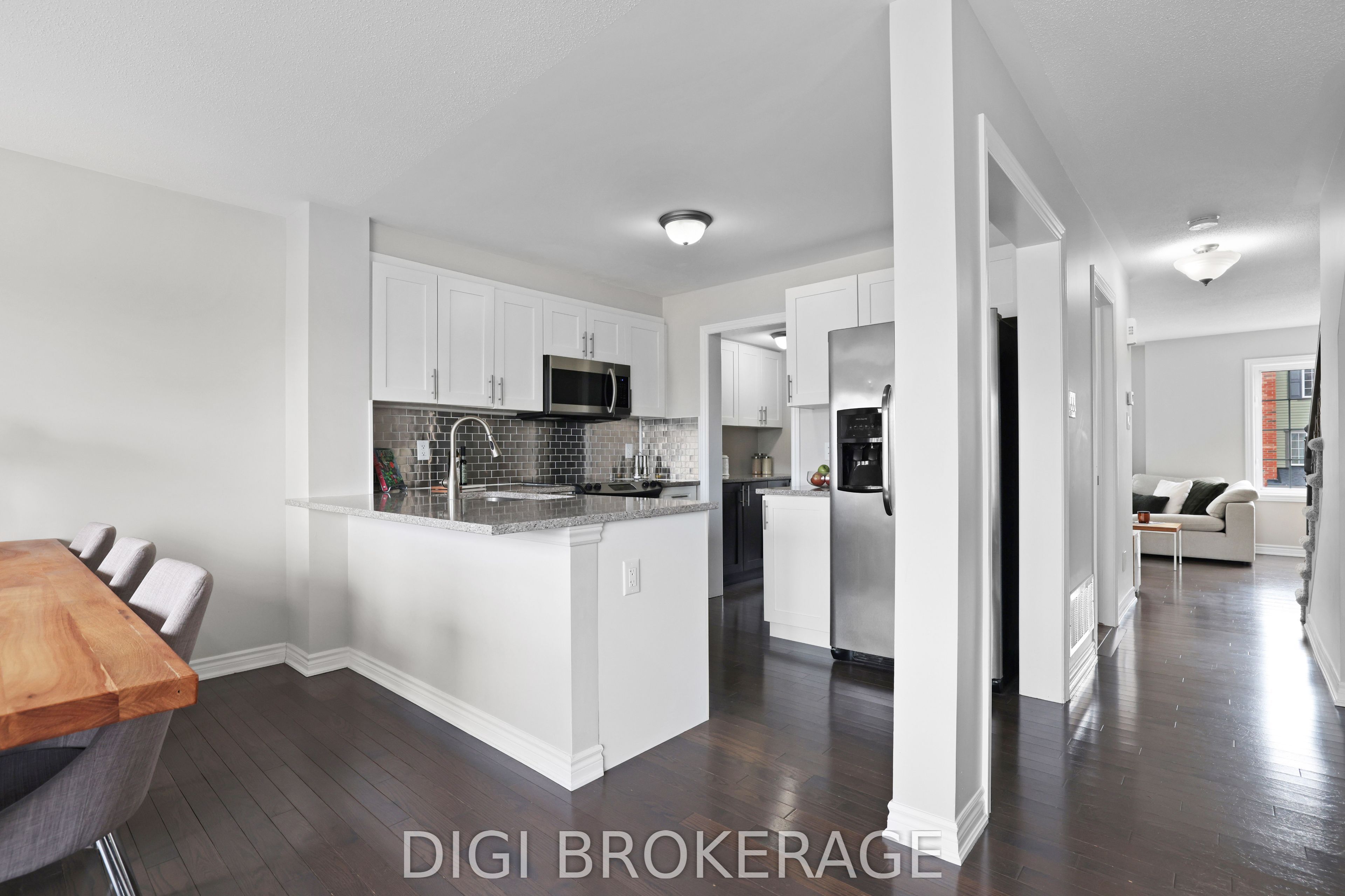 411 Coldwater Crescent Property Photo 17