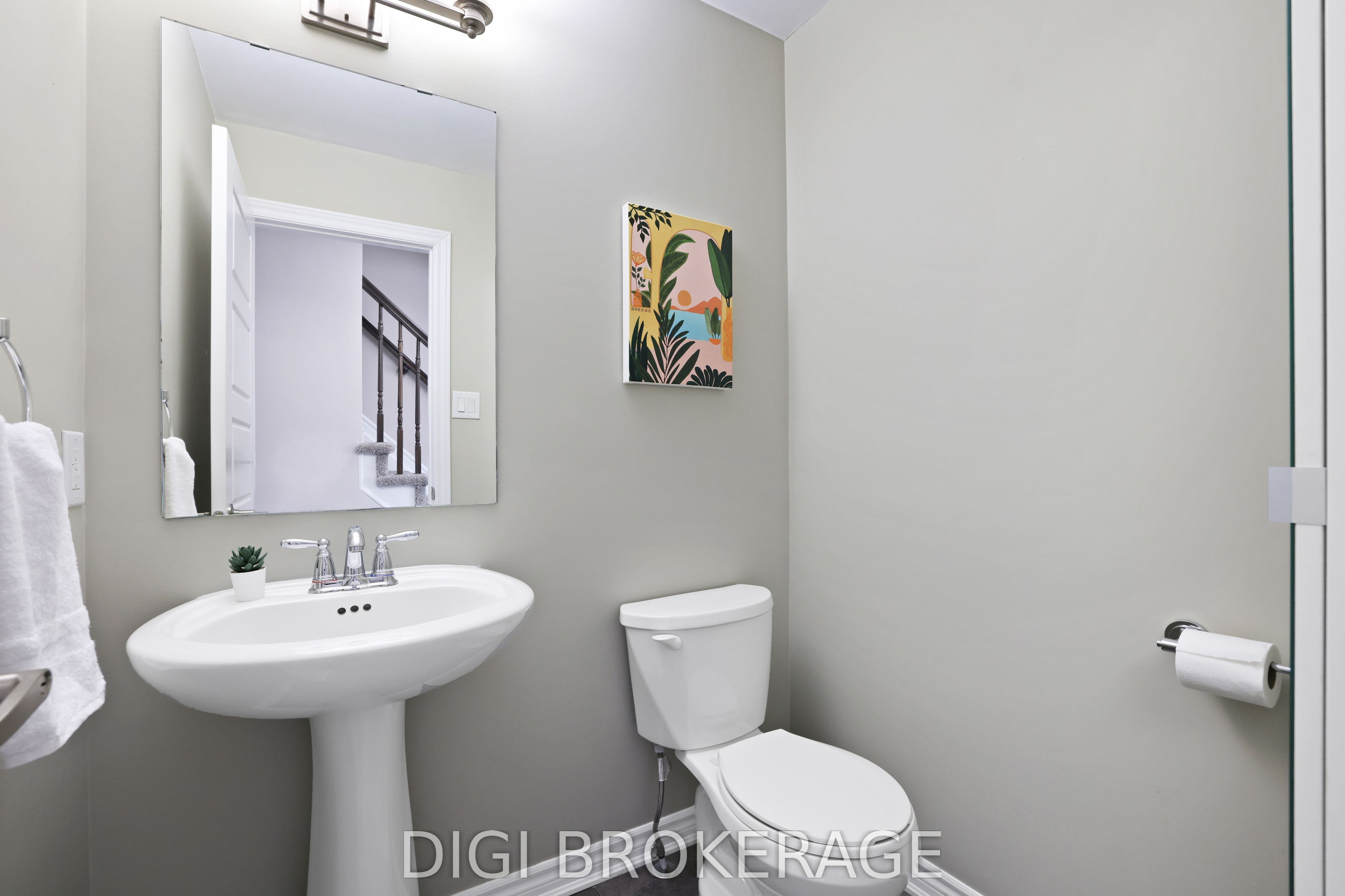 411 Coldwater Crescent Property Photo 24