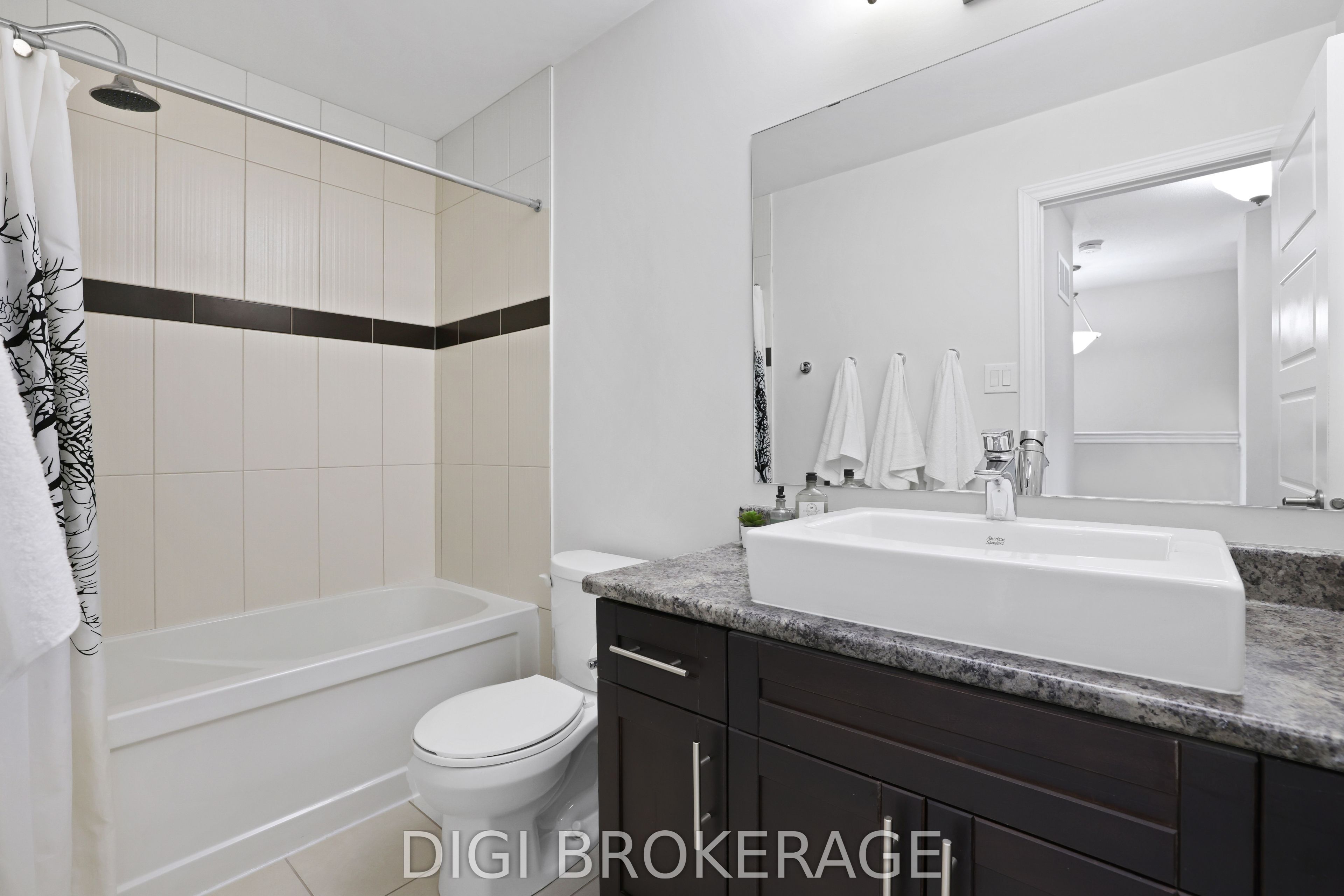 411 Coldwater Crescent Property Photo 32