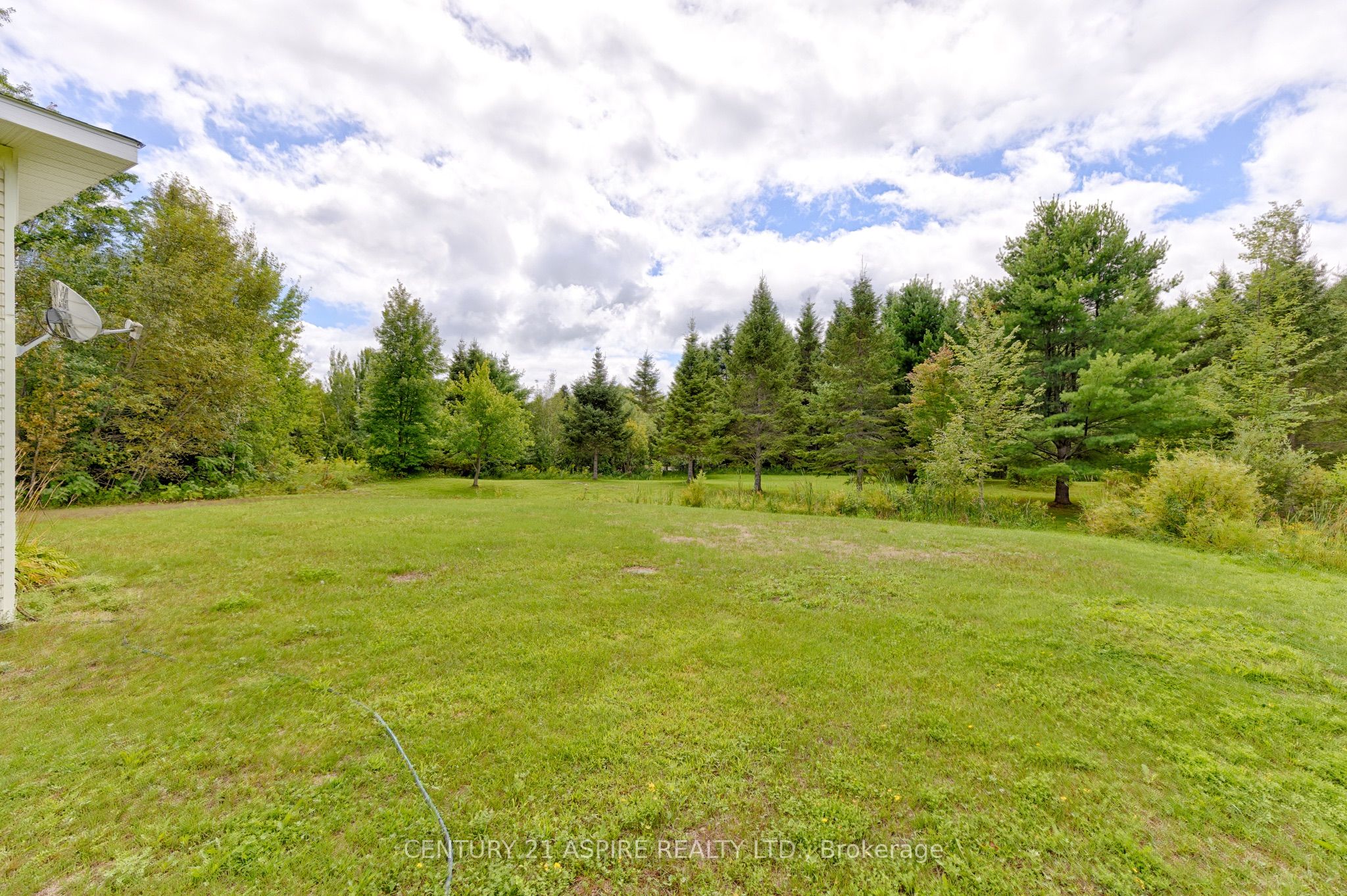 1549 Zion Line Property Photo 6