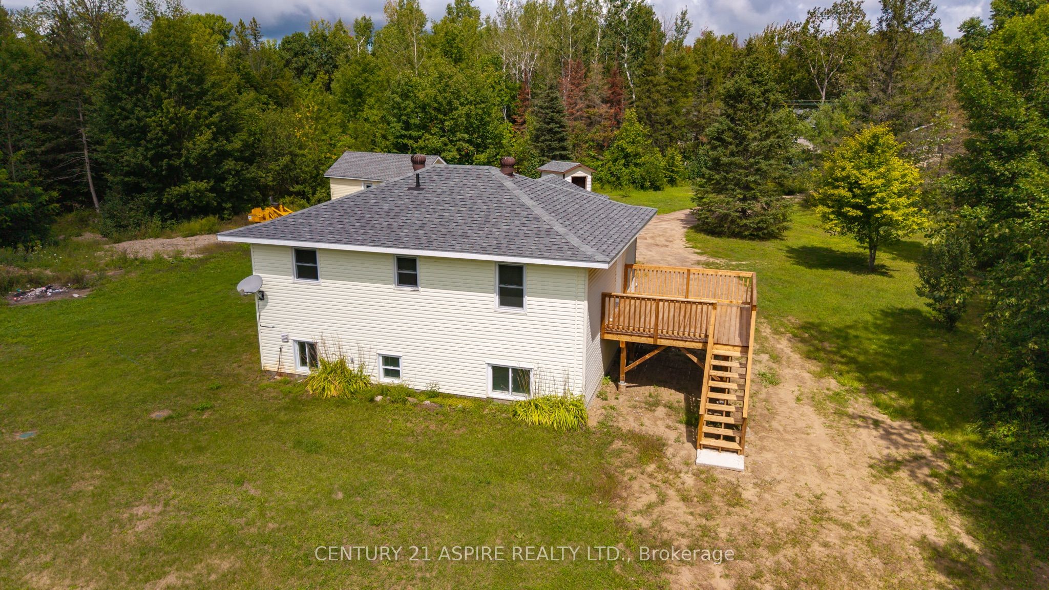 1549 Zion Line Property Photo 42