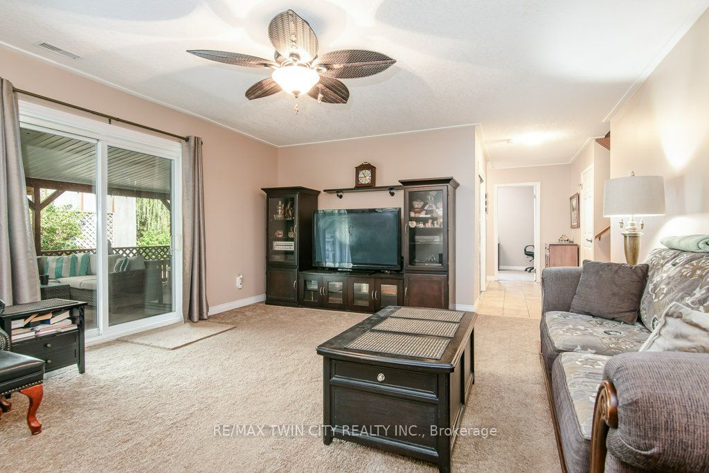 108 Queensway Drive Property Photo 28