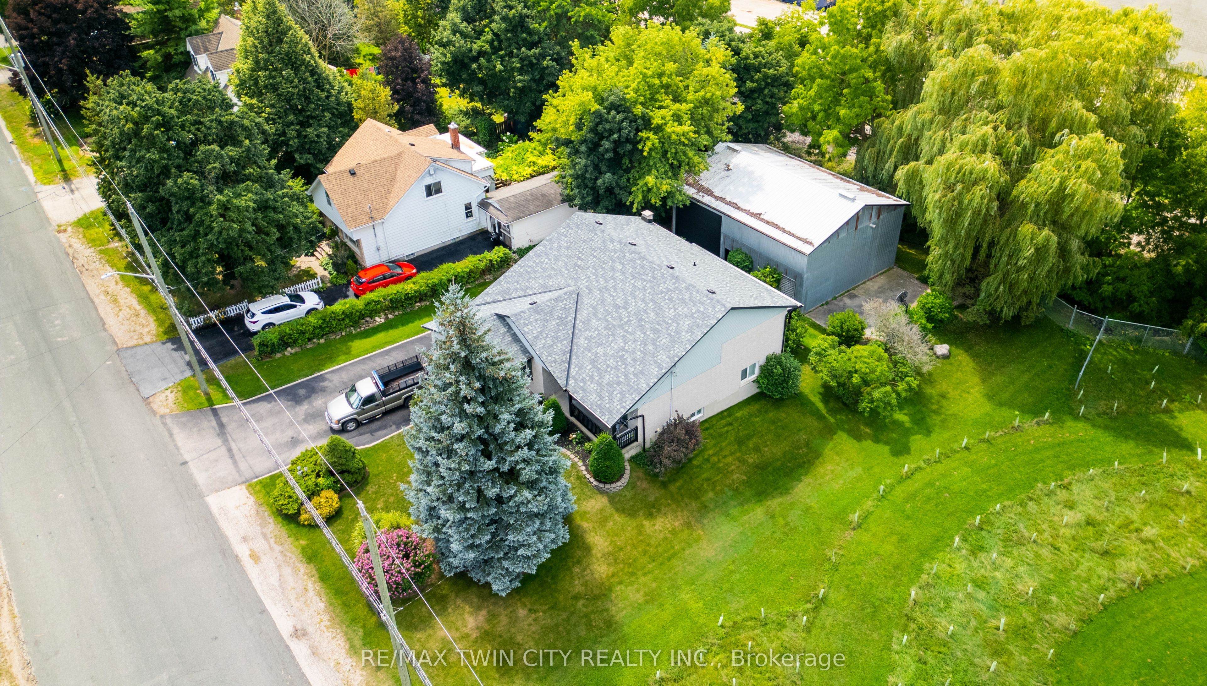 108 Queensway Drive Property Photo 45