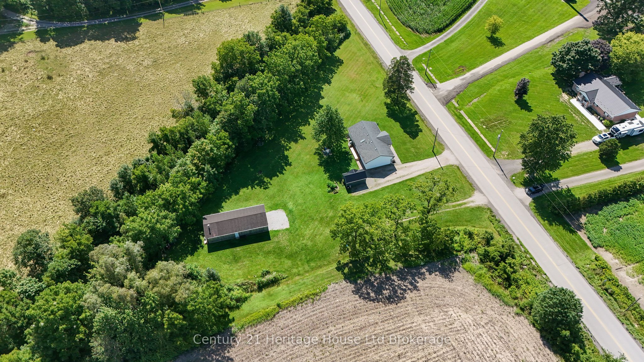 34679 Third Line Property Photo 9