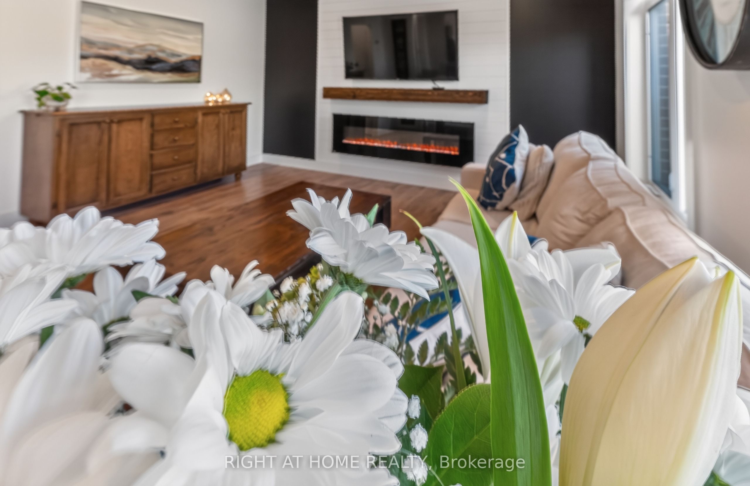 90 Shaw Valley Drive Property Photo 18