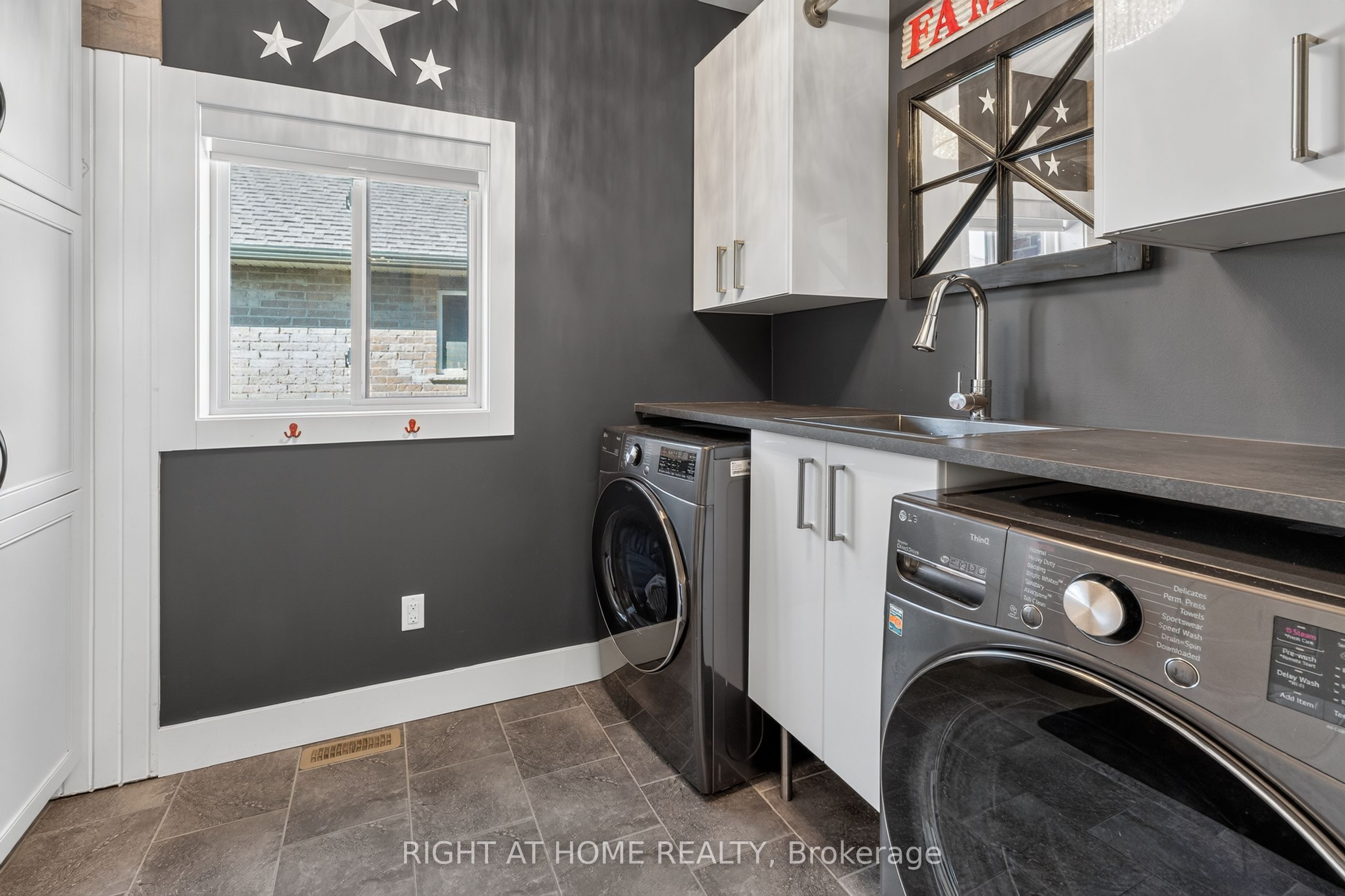 90 Shaw Valley Drive Property Photo 24