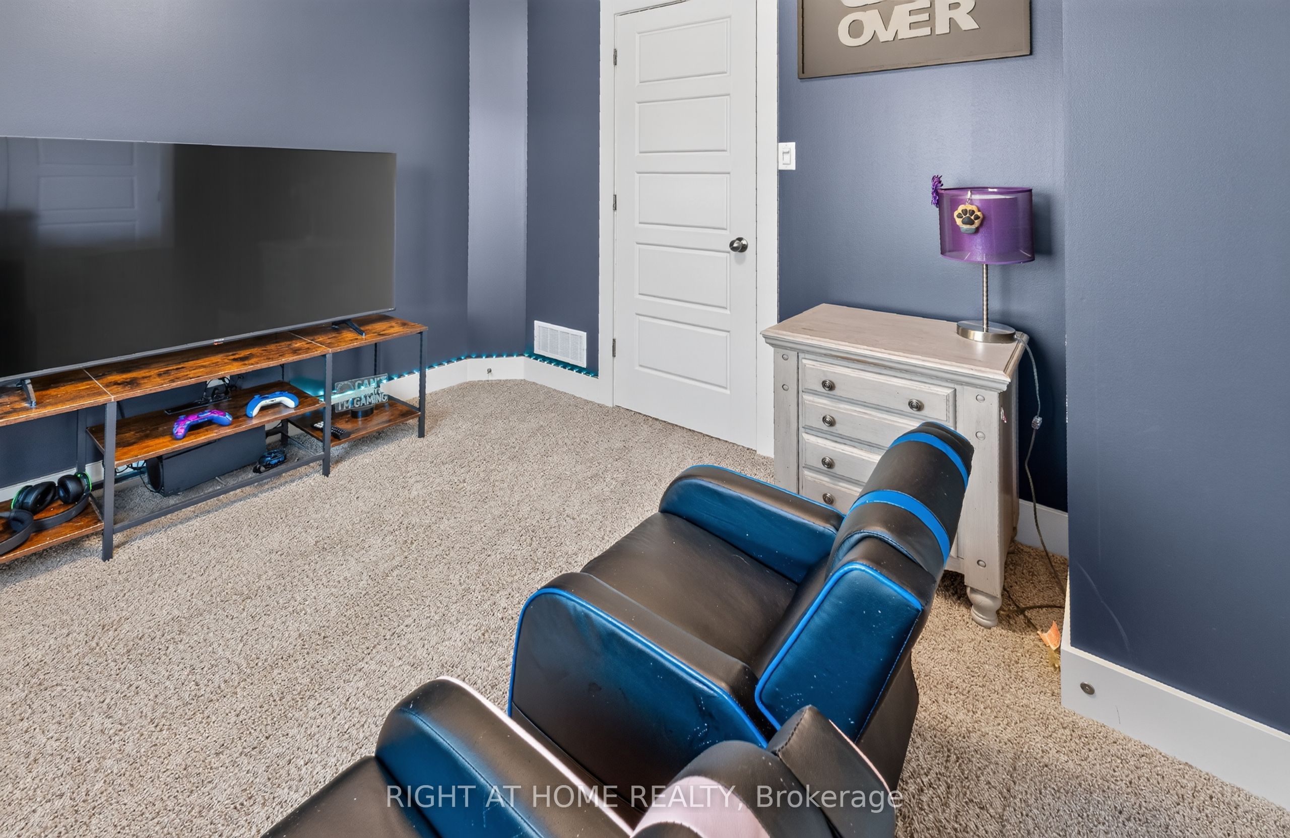 90 Shaw Valley Drive Property Photo 34