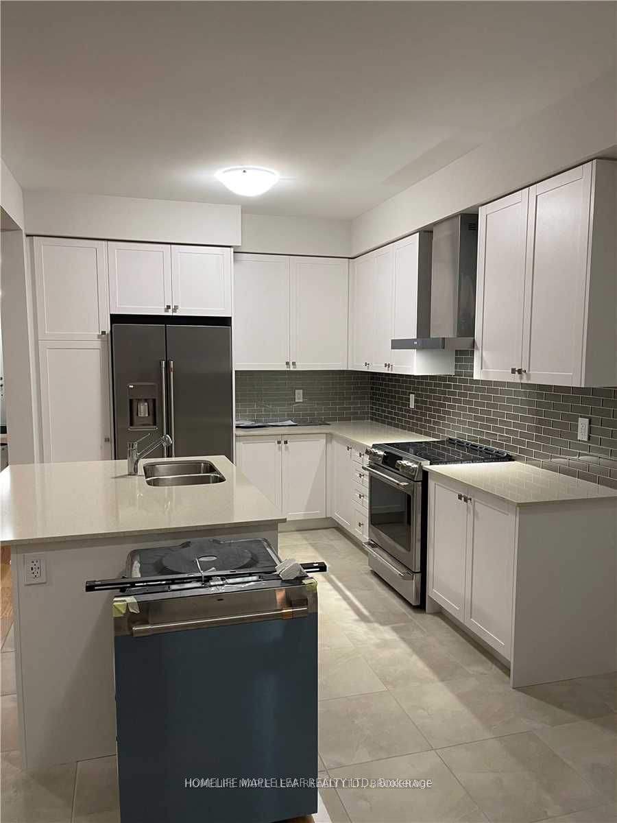 64 Yale Drive Property Photo 3