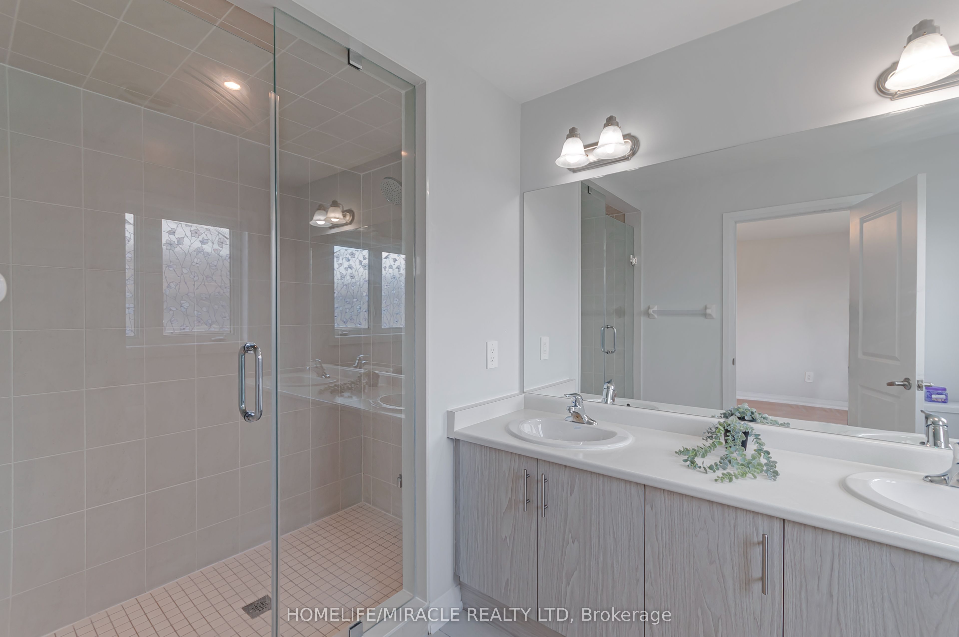 20 Corley Street Property Photo 29