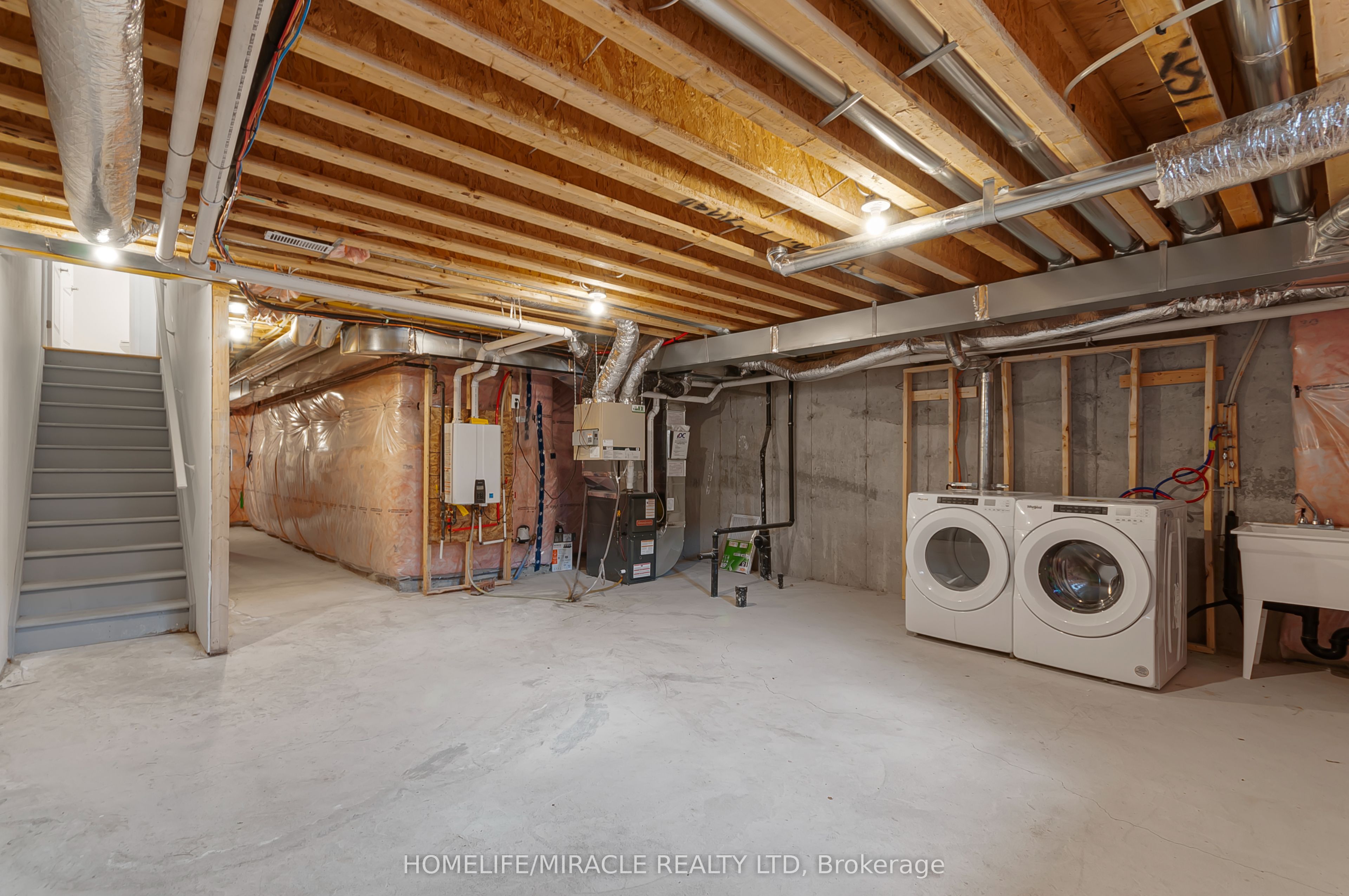 20 Corley Street Property Photo 41