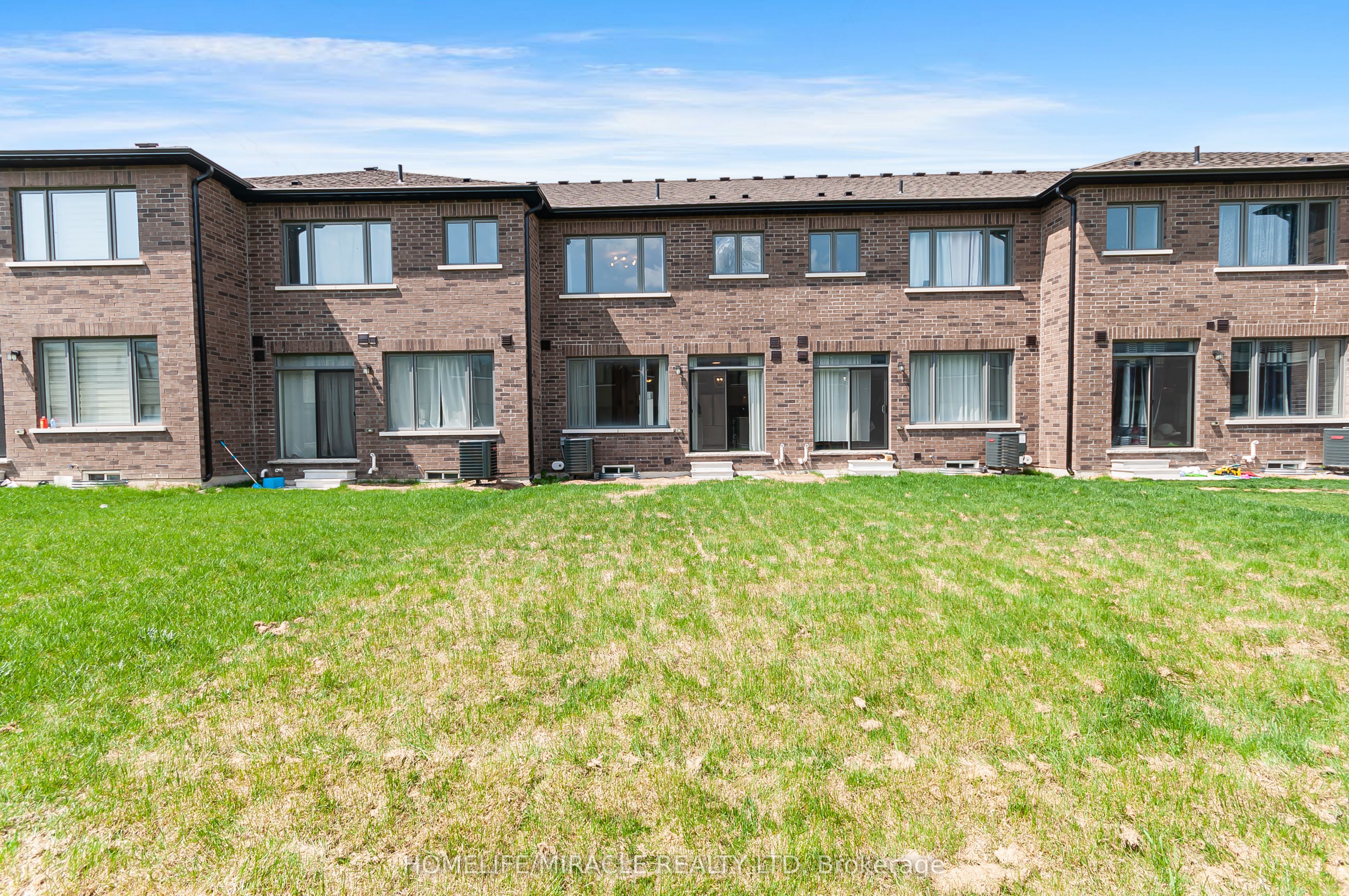20 Corley Street Property Photo 44