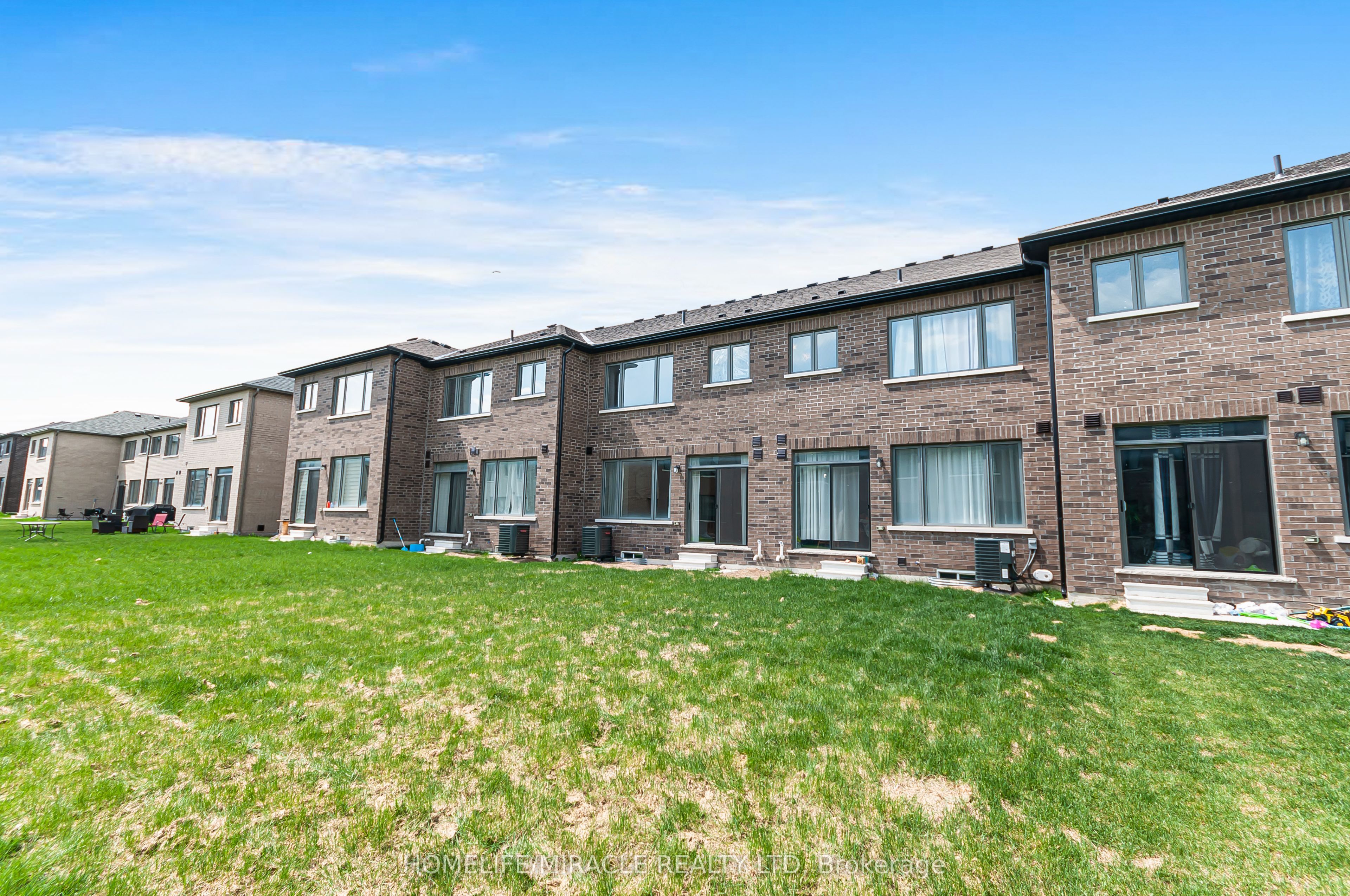 20 Corley Street Property Photo 45