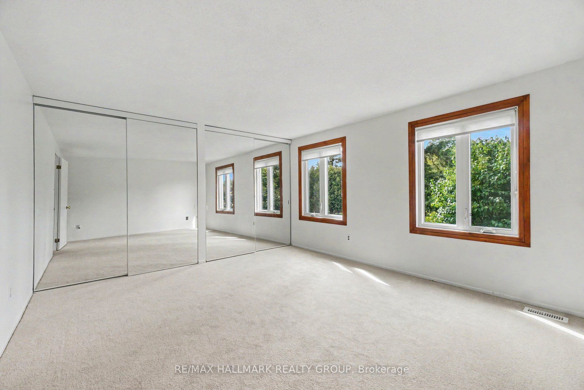 279 Pintail Terrace Property Photo 13