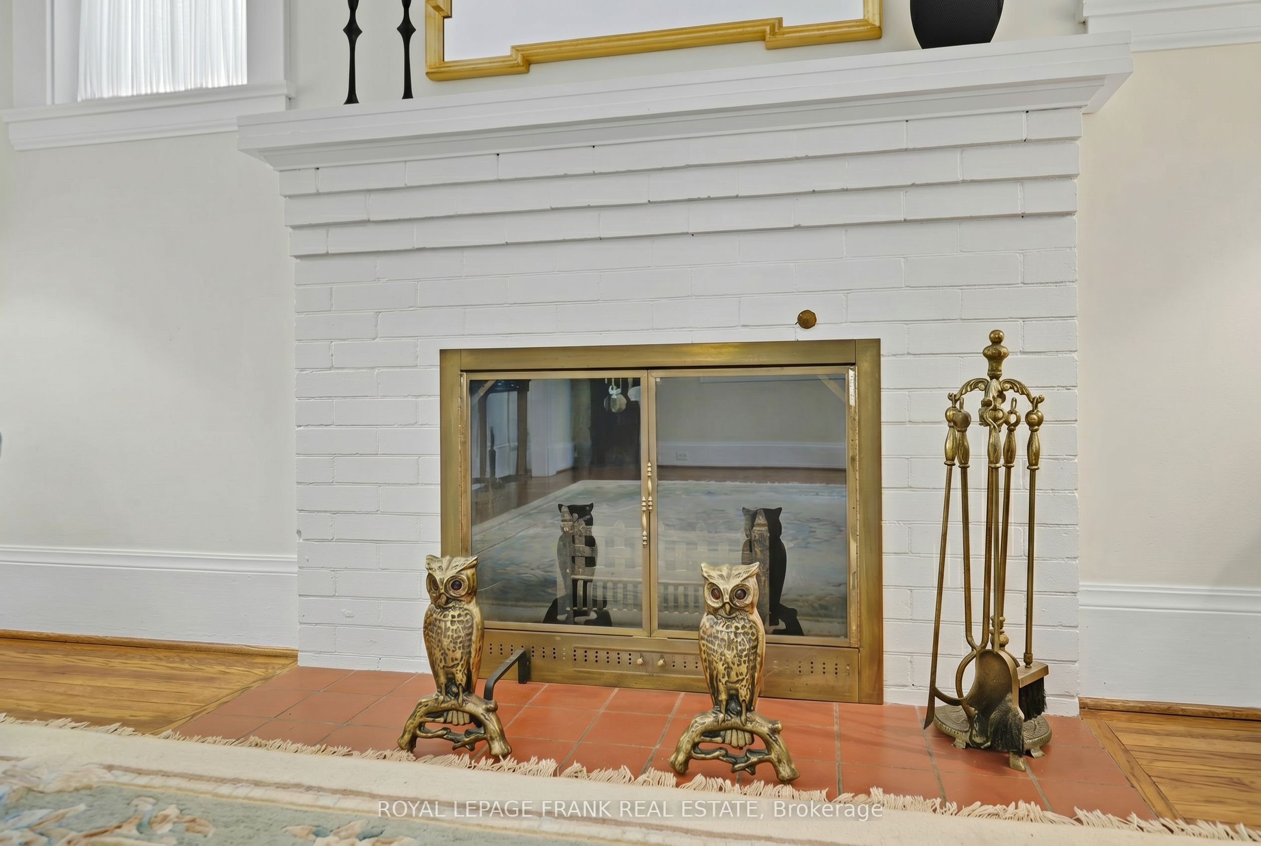76 Bond Street W Property Photo 7