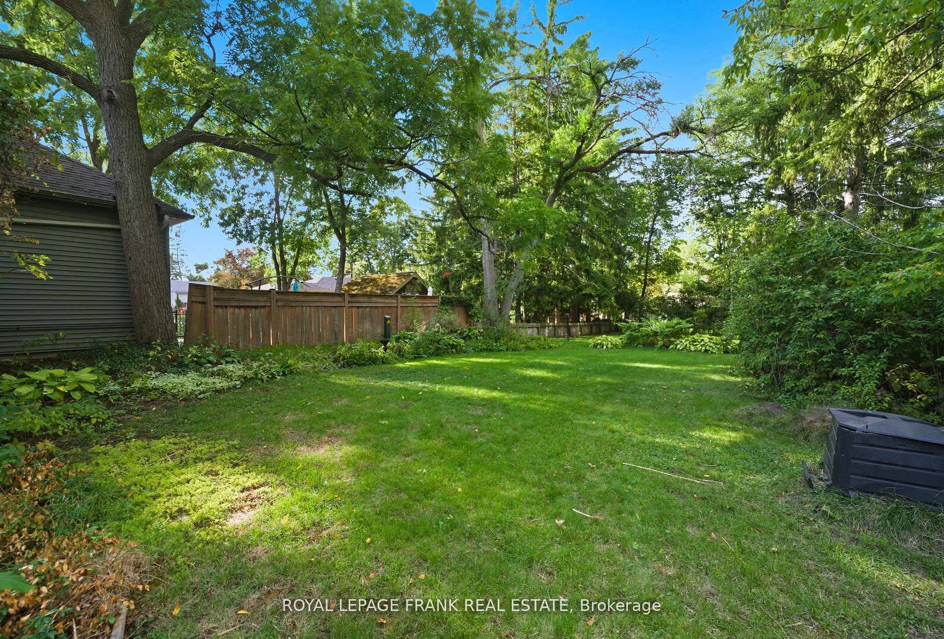 76 Bond Street W Property Photo 35